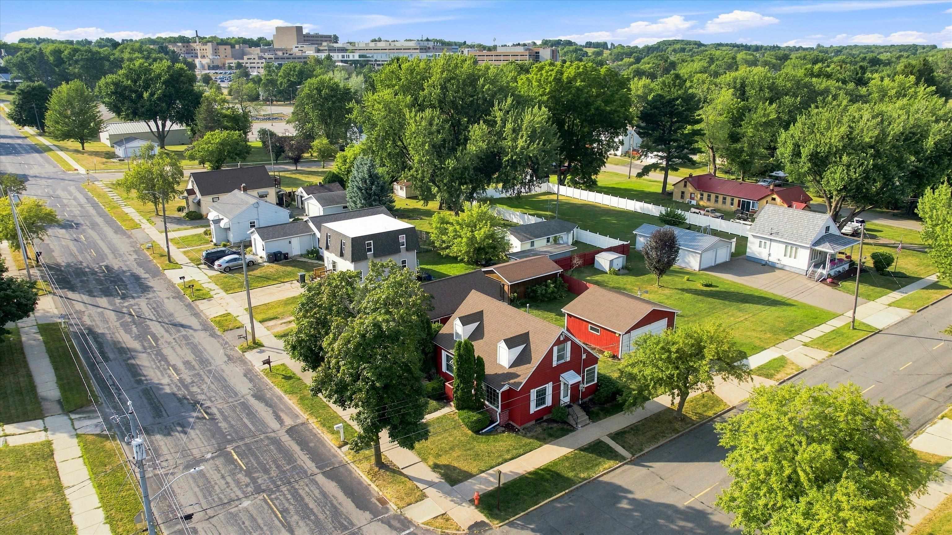 201 W DOEGE STREET, Marshfield, Wisconsin 54449, 3 Bedrooms Bedrooms, ,2 BathroomsBathrooms,Residential,For Sale,201 W DOEGE STREET,22603848