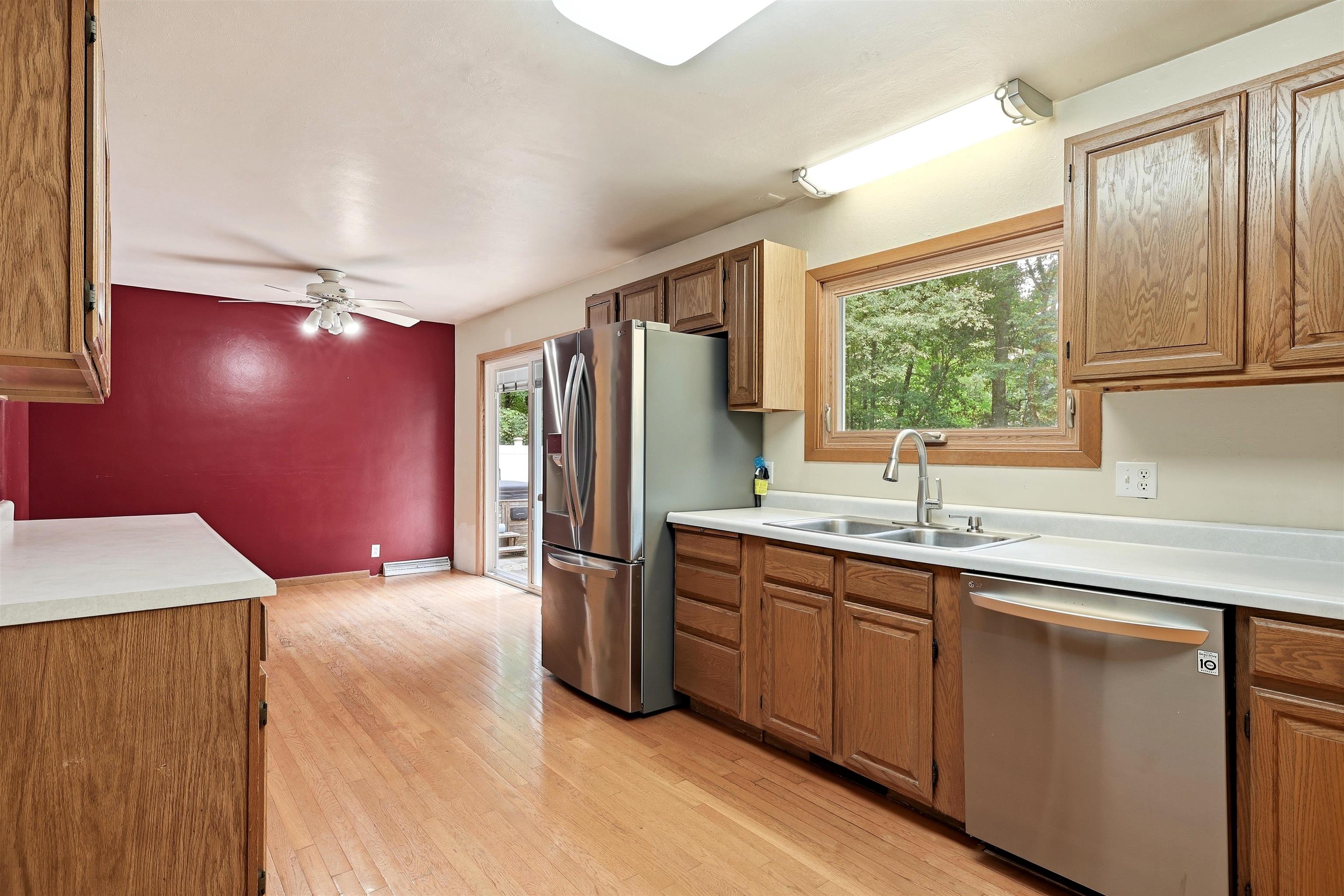 3021 48TH STREET SOUTH, Wisconsin Rapids, Wisconsin 54494, 5 Bedrooms Bedrooms, ,1 BathroomBathrooms,Residential,For Sale,3021 48TH STREET SOUTH,22603849