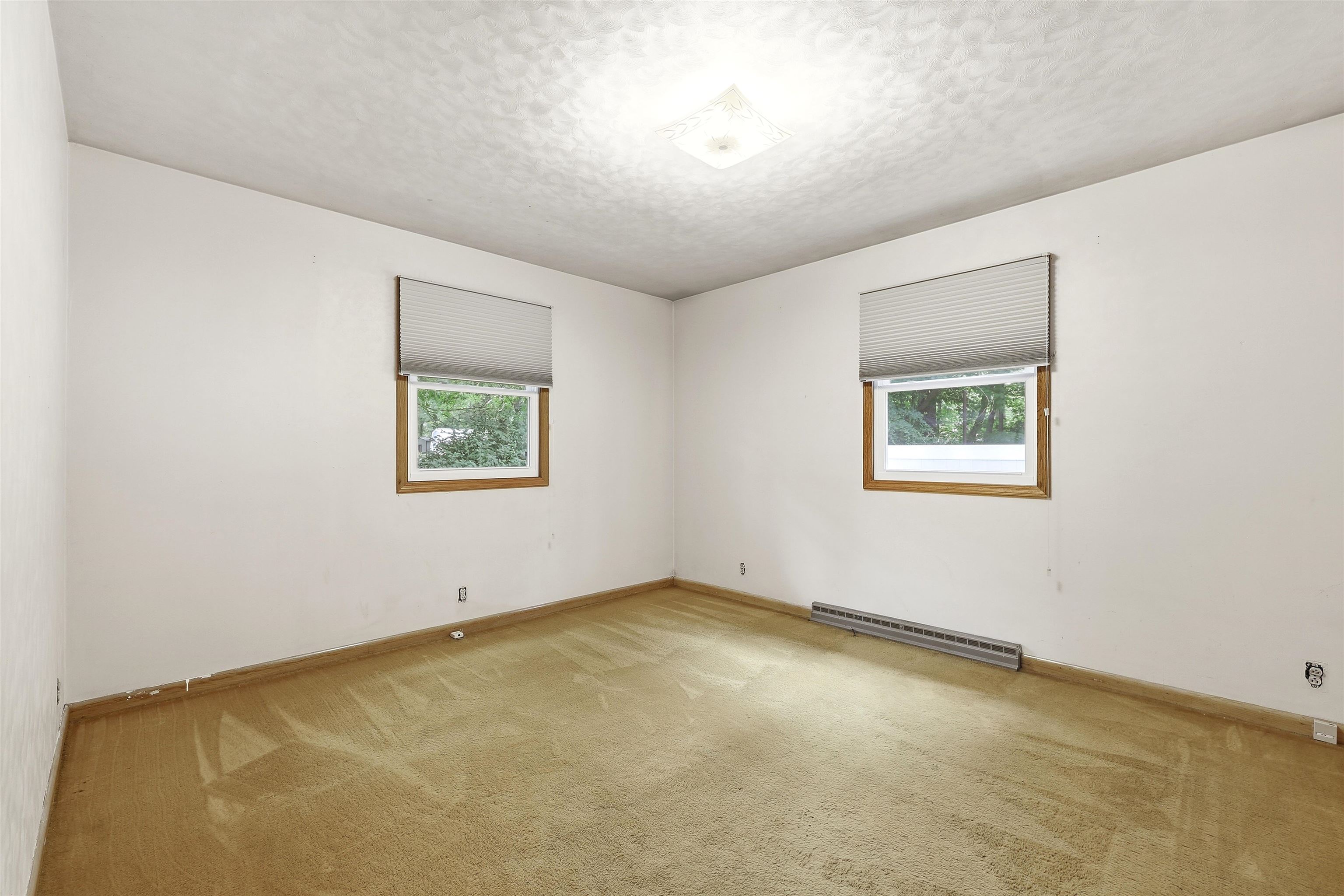 3021 48TH STREET SOUTH, Wisconsin Rapids, Wisconsin 54494, 5 Bedrooms Bedrooms, ,1 BathroomBathrooms,Residential,For Sale,3021 48TH STREET SOUTH,22603849