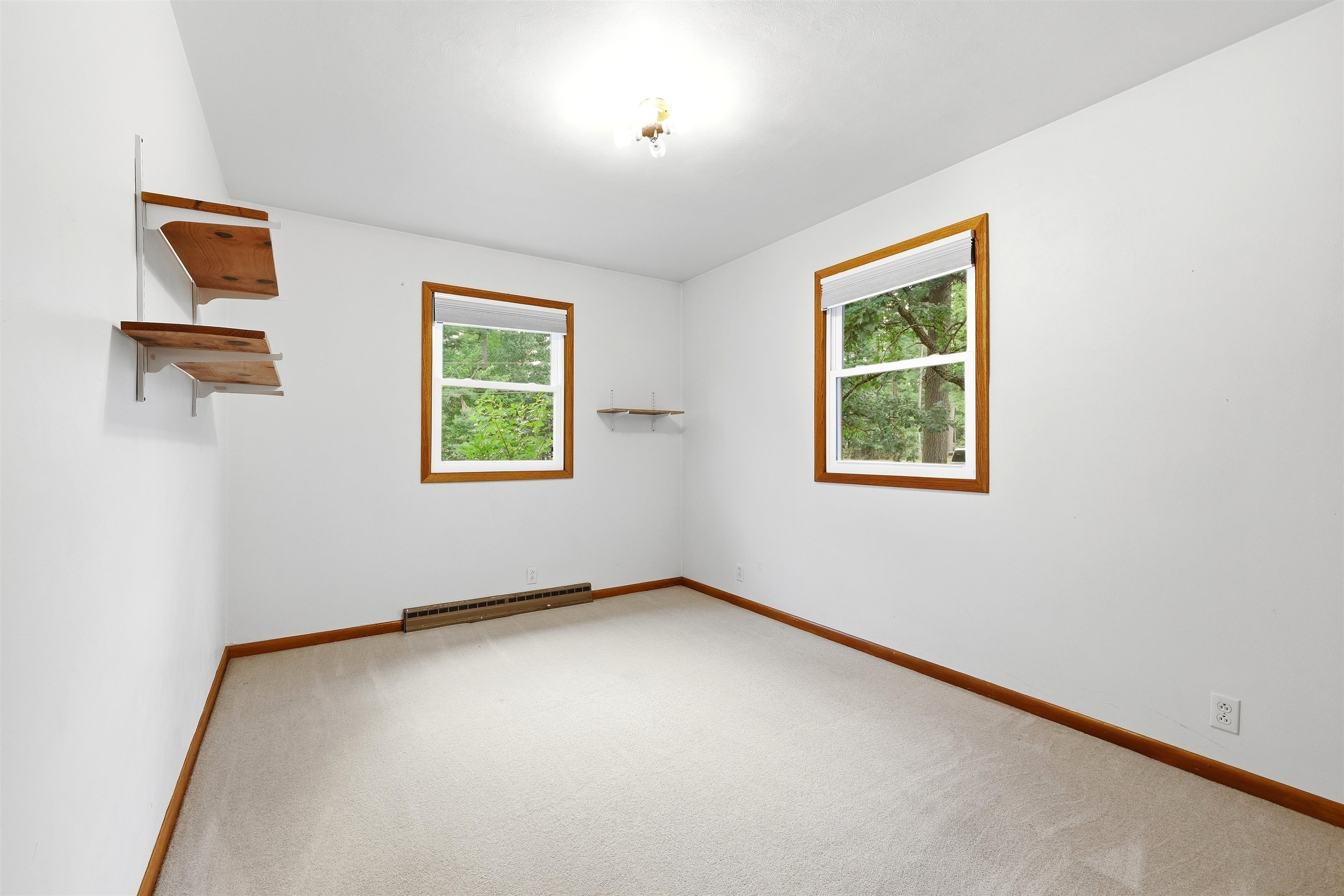 3021 48TH STREET SOUTH, Wisconsin Rapids, Wisconsin 54494, 5 Bedrooms Bedrooms, ,1 BathroomBathrooms,Residential,For Sale,3021 48TH STREET SOUTH,22603849