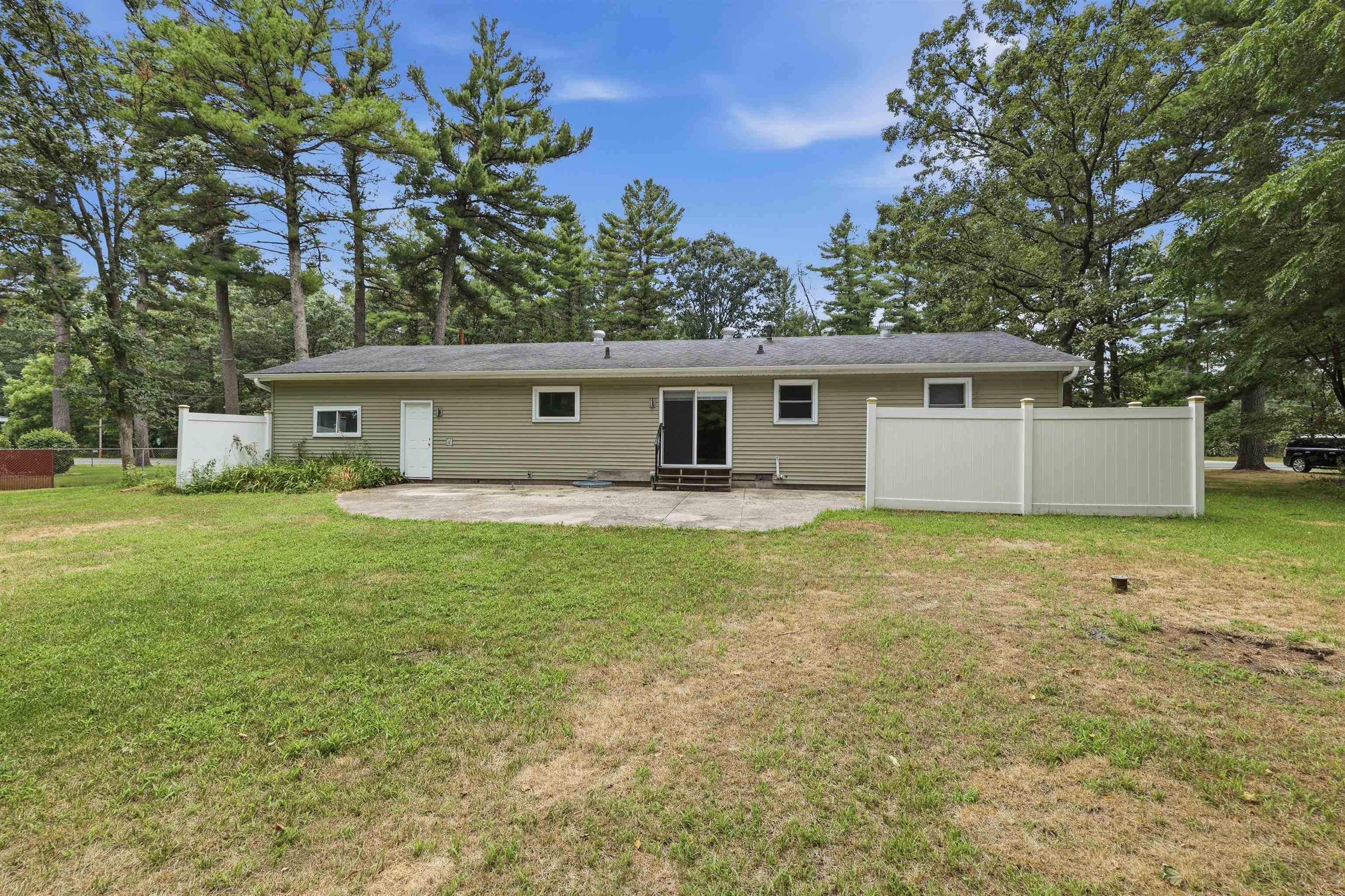 3021 48TH STREET SOUTH, Wisconsin Rapids, Wisconsin 54494, 5 Bedrooms Bedrooms, ,1 BathroomBathrooms,Residential,For Sale,3021 48TH STREET SOUTH,22603849