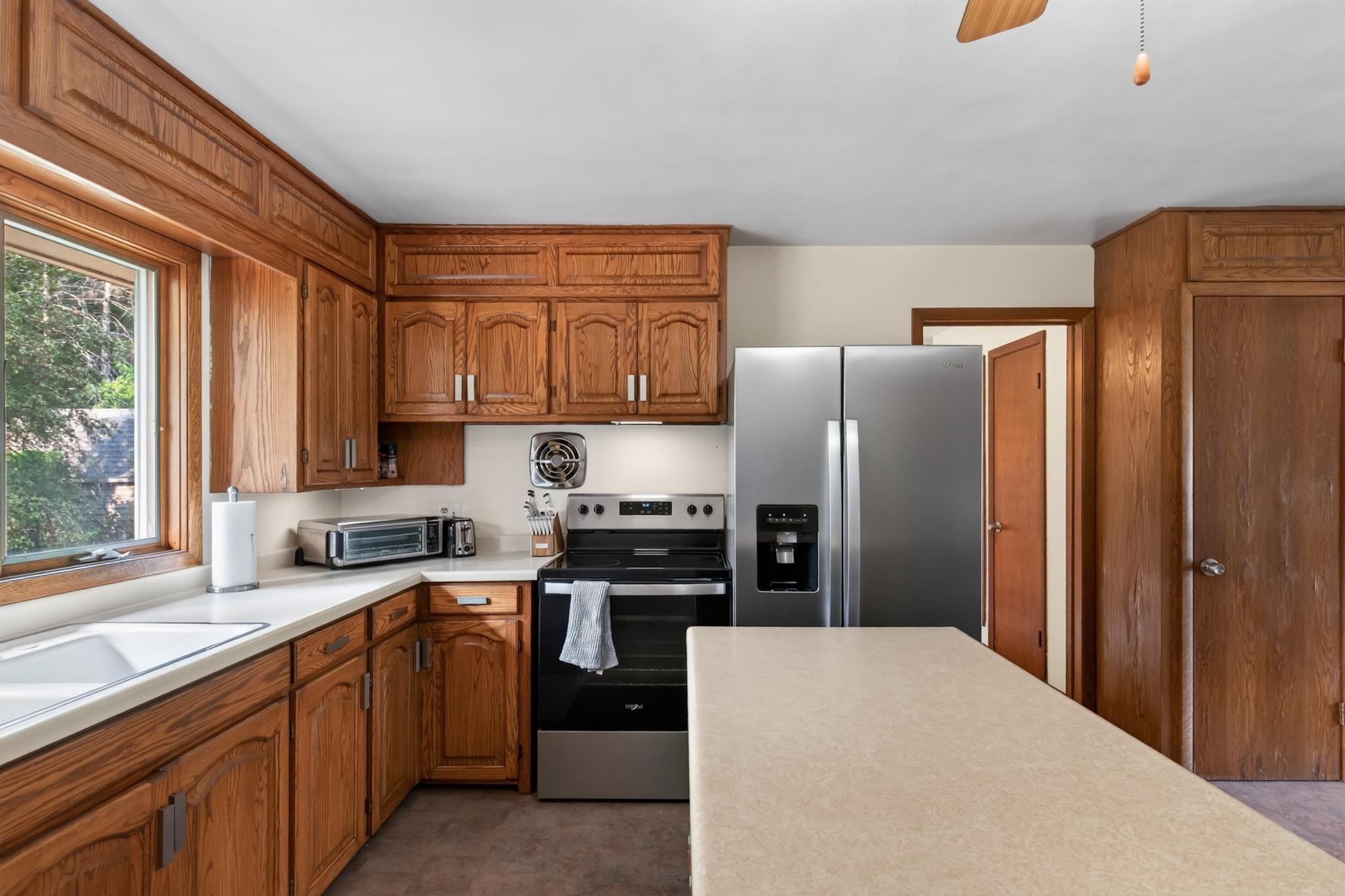 3031 NORTH AVENUE, Wisconsin Rapids, Wisconsin 54495, 2 Bedrooms Bedrooms, ,1 BathroomBathrooms,Residential,For Sale,3031 NORTH AVENUE,22603851