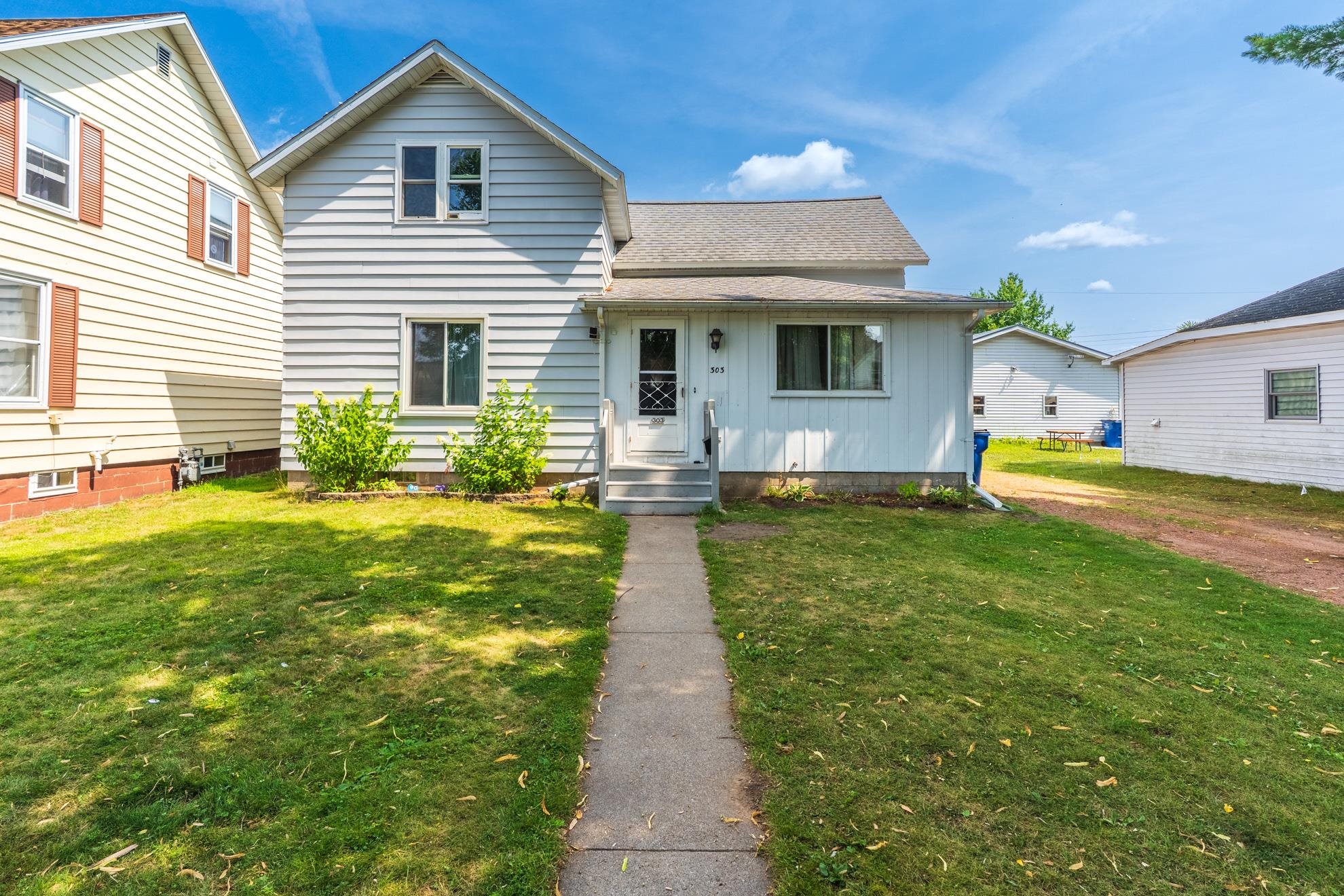 303 N PINE STREET, Merrill, Wisconsin 54452, 5 Bedrooms Bedrooms, ,1 BathroomBathrooms,Residential,For Sale,303 N PINE STREET,22603852