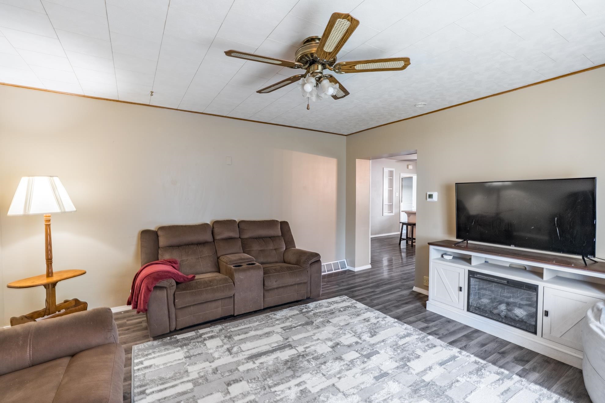 303 N PINE STREET, Merrill, Wisconsin 54452, 5 Bedrooms Bedrooms, ,1 BathroomBathrooms,Residential,For Sale,303 N PINE STREET,22603852