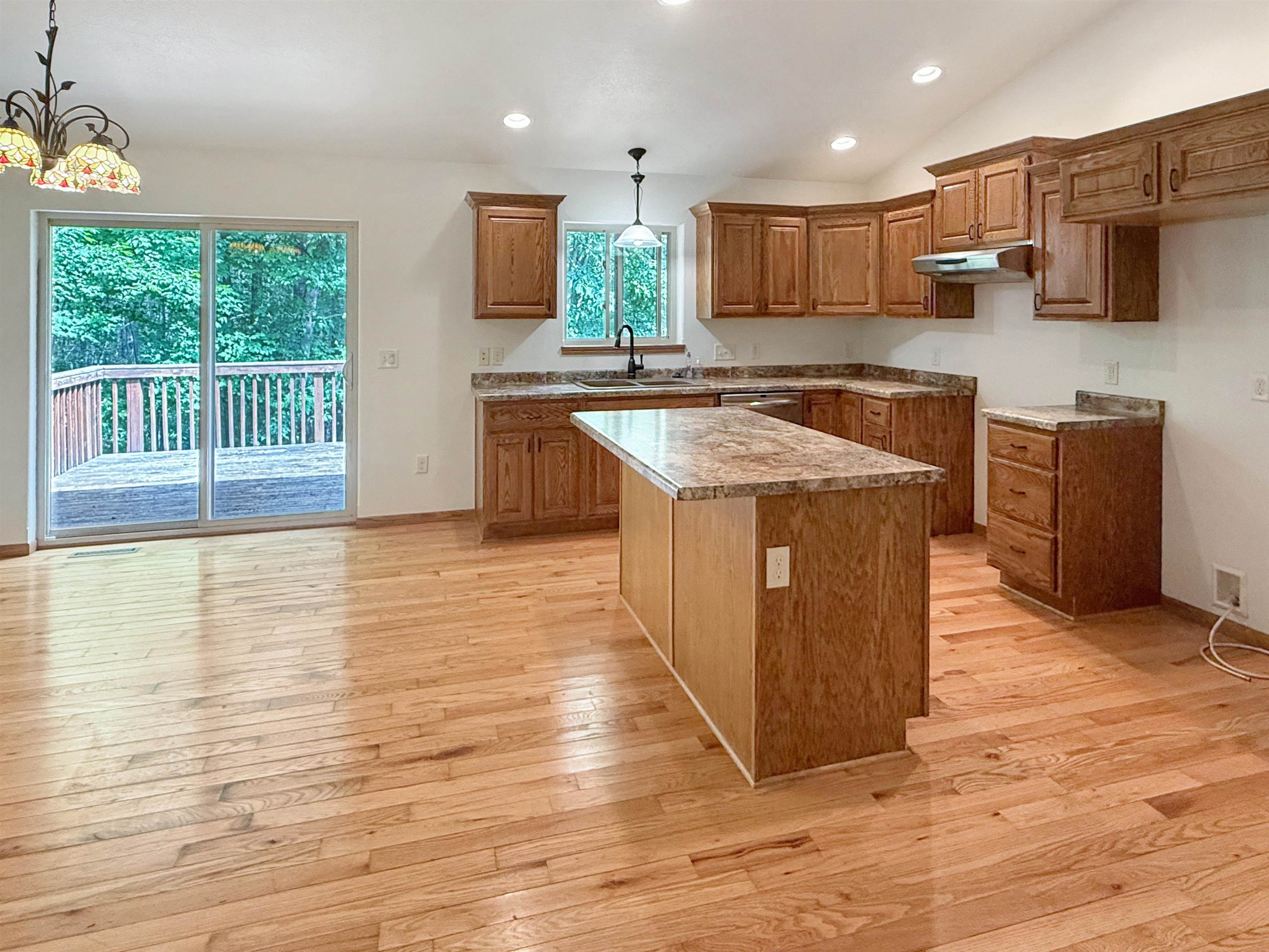 850 WEDGEWOOD DRIVE, Kronenwetter, Wisconsin 54455, 3 Bedrooms Bedrooms, ,2 BathroomsBathrooms,Residential,For Sale,850 WEDGEWOOD DRIVE,22603854