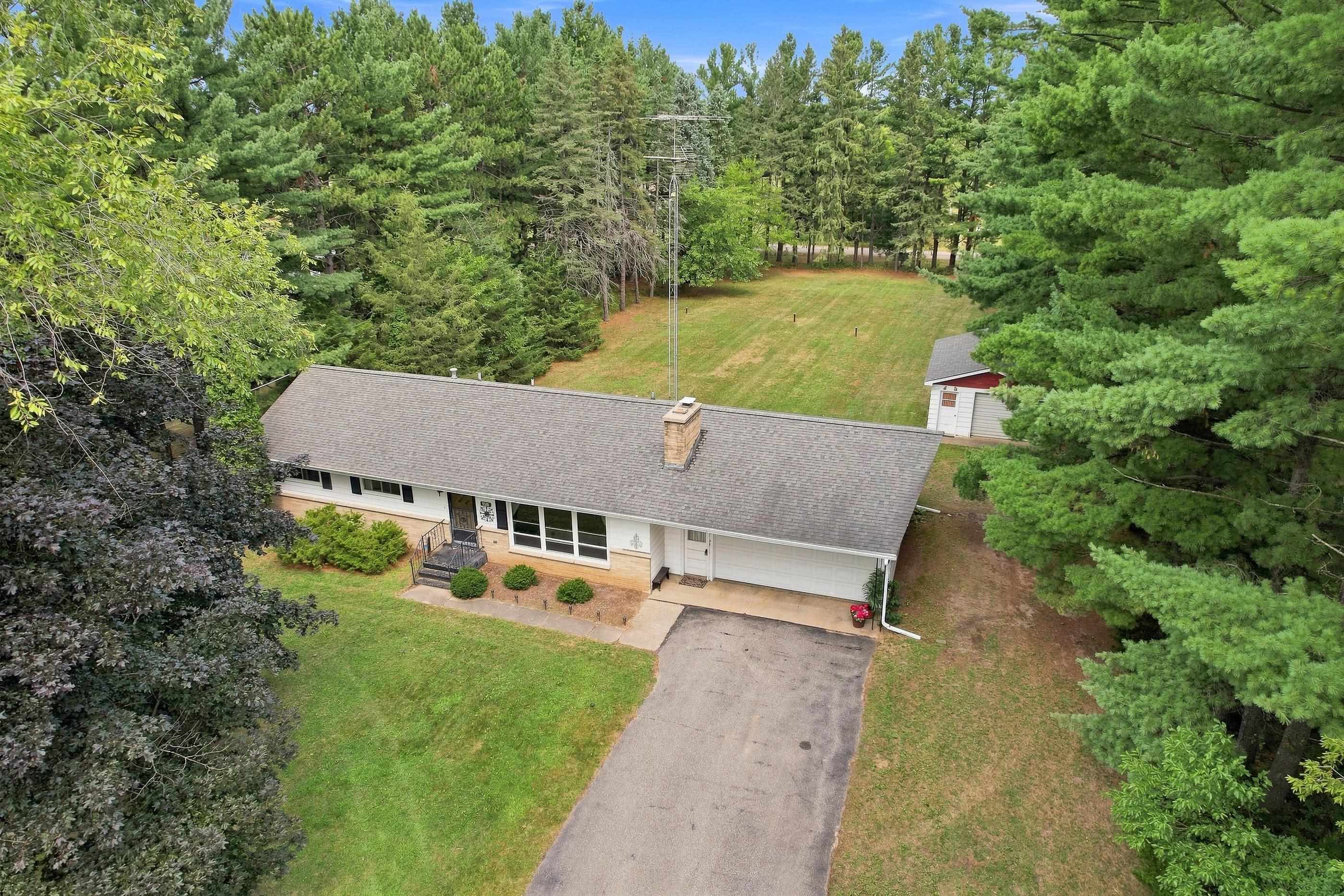 5568 COUNTY ROAD W, Bancroft, Wisconsin 54921, 3 Bedrooms Bedrooms, ,1 BathroomBathrooms,Residential,For Sale,5568 COUNTY ROAD W,22603855