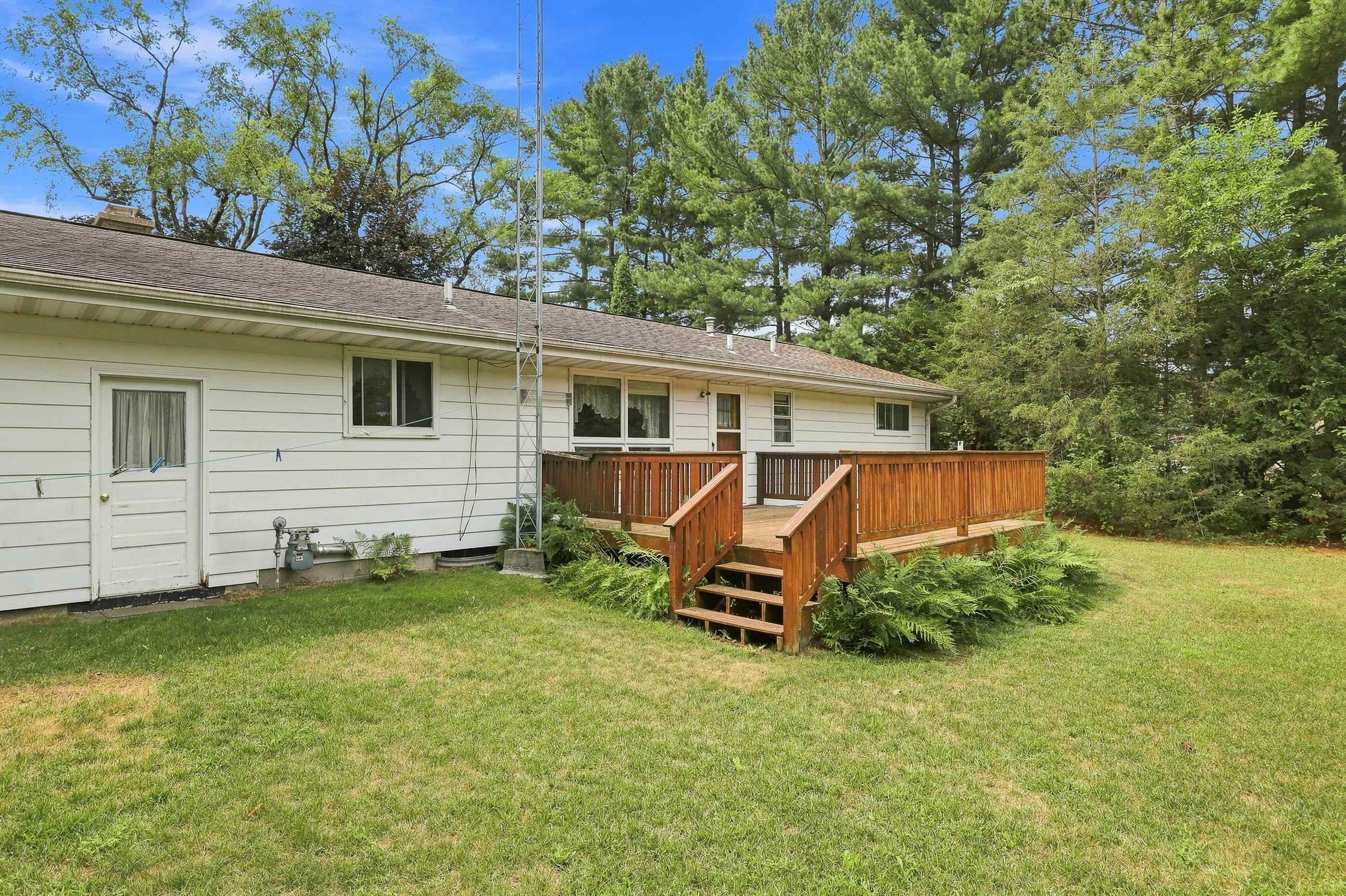 5568 COUNTY ROAD W, Bancroft, Wisconsin 54921, 3 Bedrooms Bedrooms, ,1 BathroomBathrooms,Residential,For Sale,5568 COUNTY ROAD W,22603855