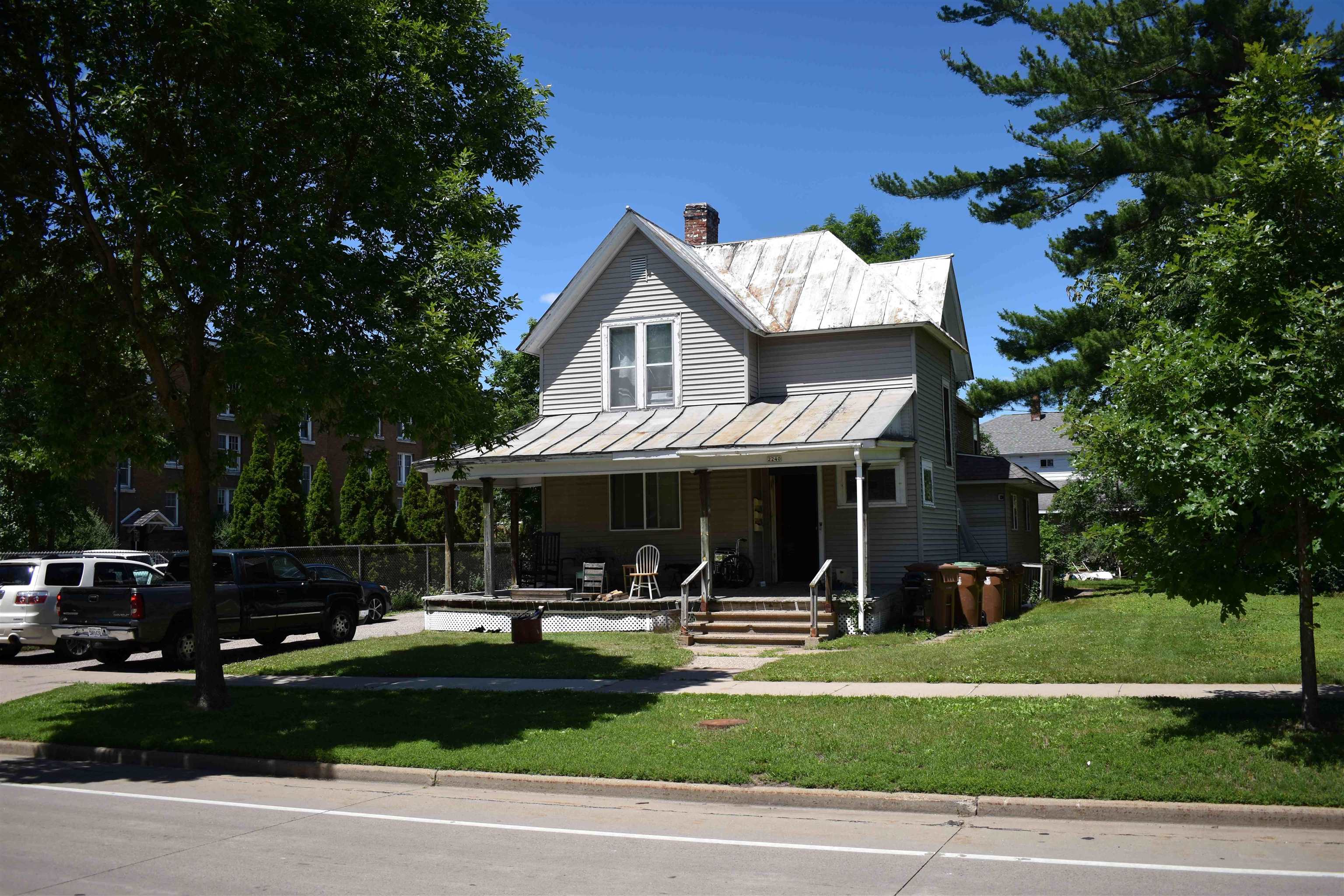 2240 MAIN STREET, Stevens Point, Wisconsin 54481, 5 Bedrooms Bedrooms, ,Multi-family,For Sale,2240 MAIN STREET,22603856
