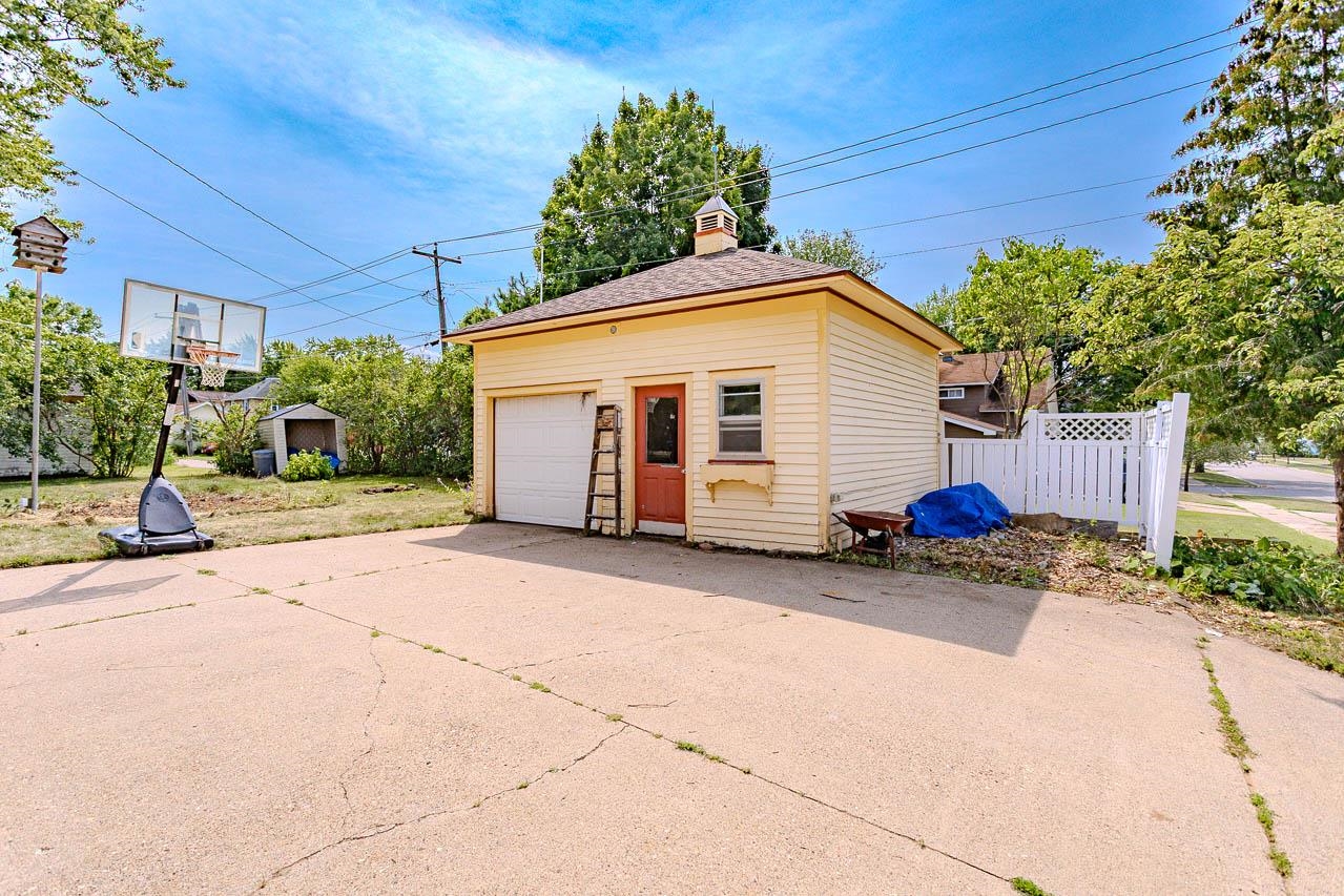 506 N MILL STREET, Merrill, Wisconsin 54452, 3 Bedrooms Bedrooms, ,1 BathroomBathrooms,Residential,For Sale,506 N MILL STREET,22603857