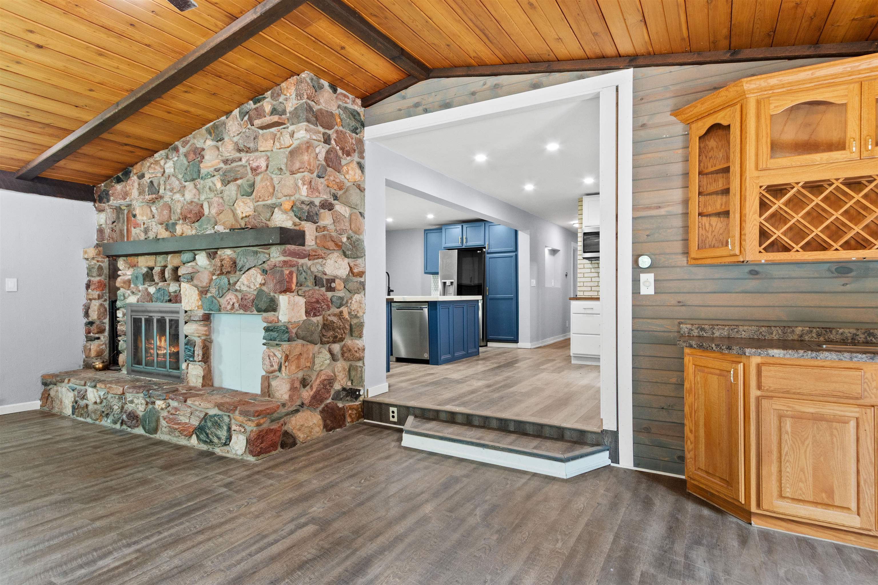7096 STATE HIGHWAY 13, Rudolph, Wisconsin 54475, 4 Bedrooms Bedrooms, ,3 BathroomsBathrooms,Residential,For Sale,7096 STATE HIGHWAY 13,22603859