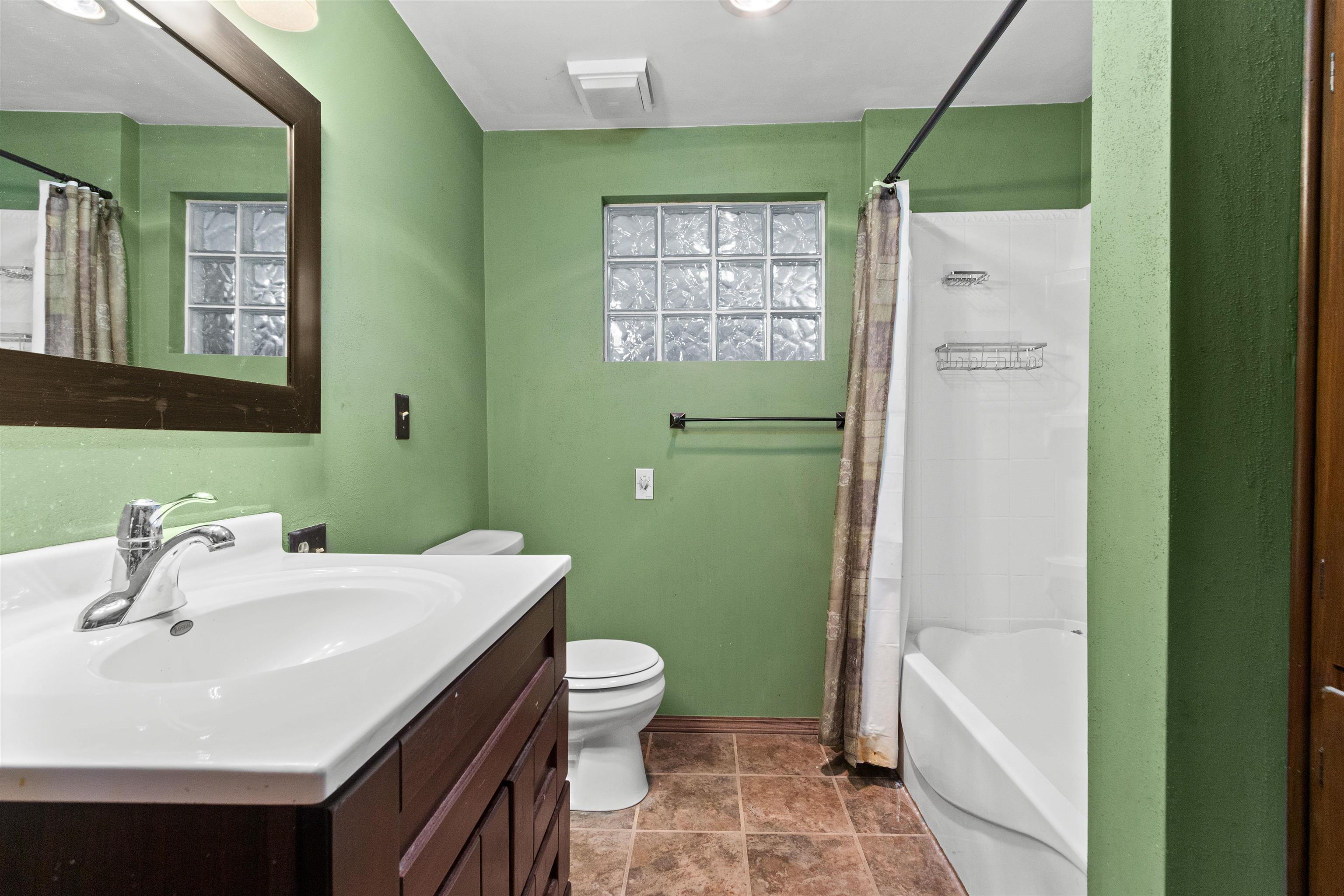 7096 STATE HIGHWAY 13, Rudolph, Wisconsin 54475, 4 Bedrooms Bedrooms, ,3 BathroomsBathrooms,Residential,For Sale,7096 STATE HIGHWAY 13,22603859