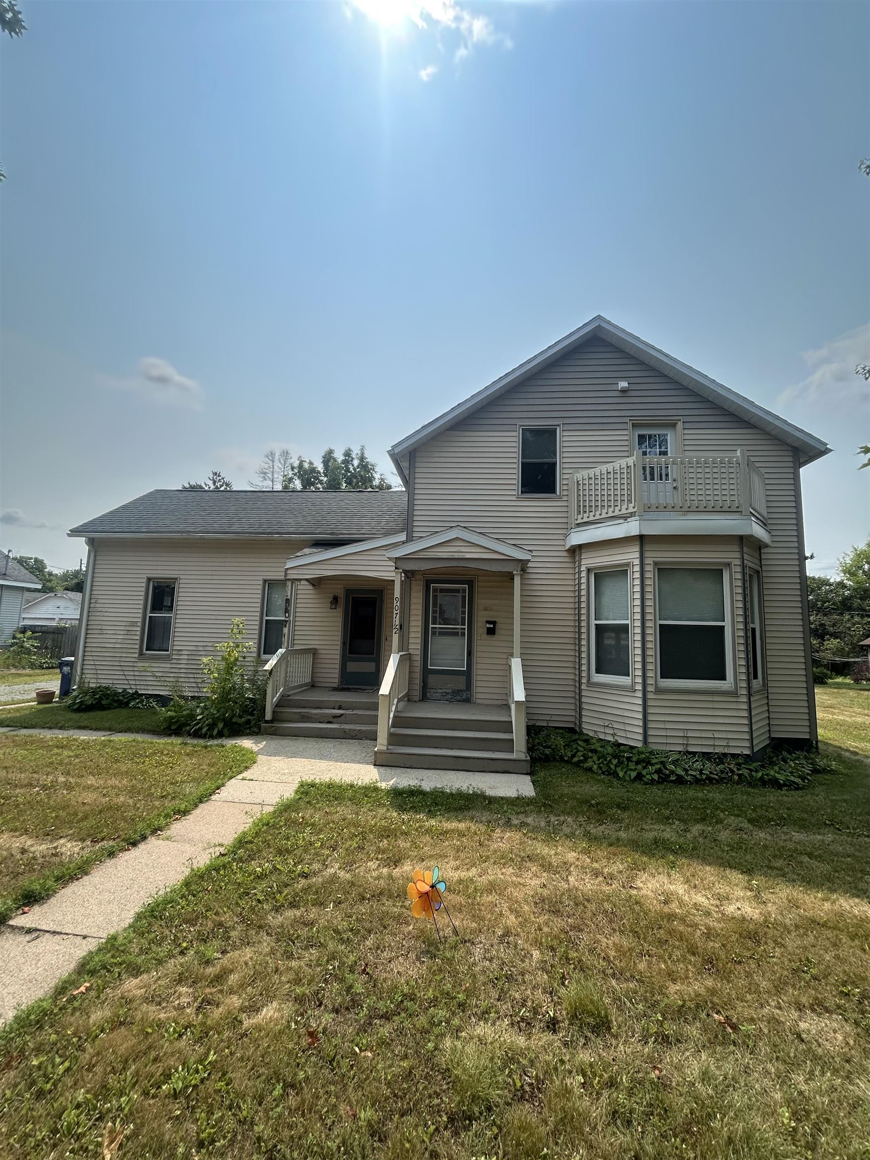 907 SINGLE AVENUE, Wausau, Wisconsin 54403, 2 Bedrooms Bedrooms, 1 Room Rooms,1 BathroomBathrooms,Multi-family,For Sale,907 SINGLE AVENUE,22603863