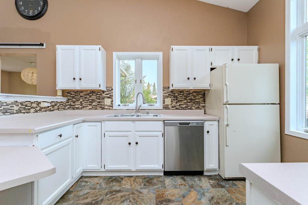 792 FAIRWAY DRIVE, Mosinee, Wisconsin 54455, 4 Bedrooms Bedrooms, ,2 BathroomsBathrooms,Residential,For Sale,792 FAIRWAY DRIVE,22603864