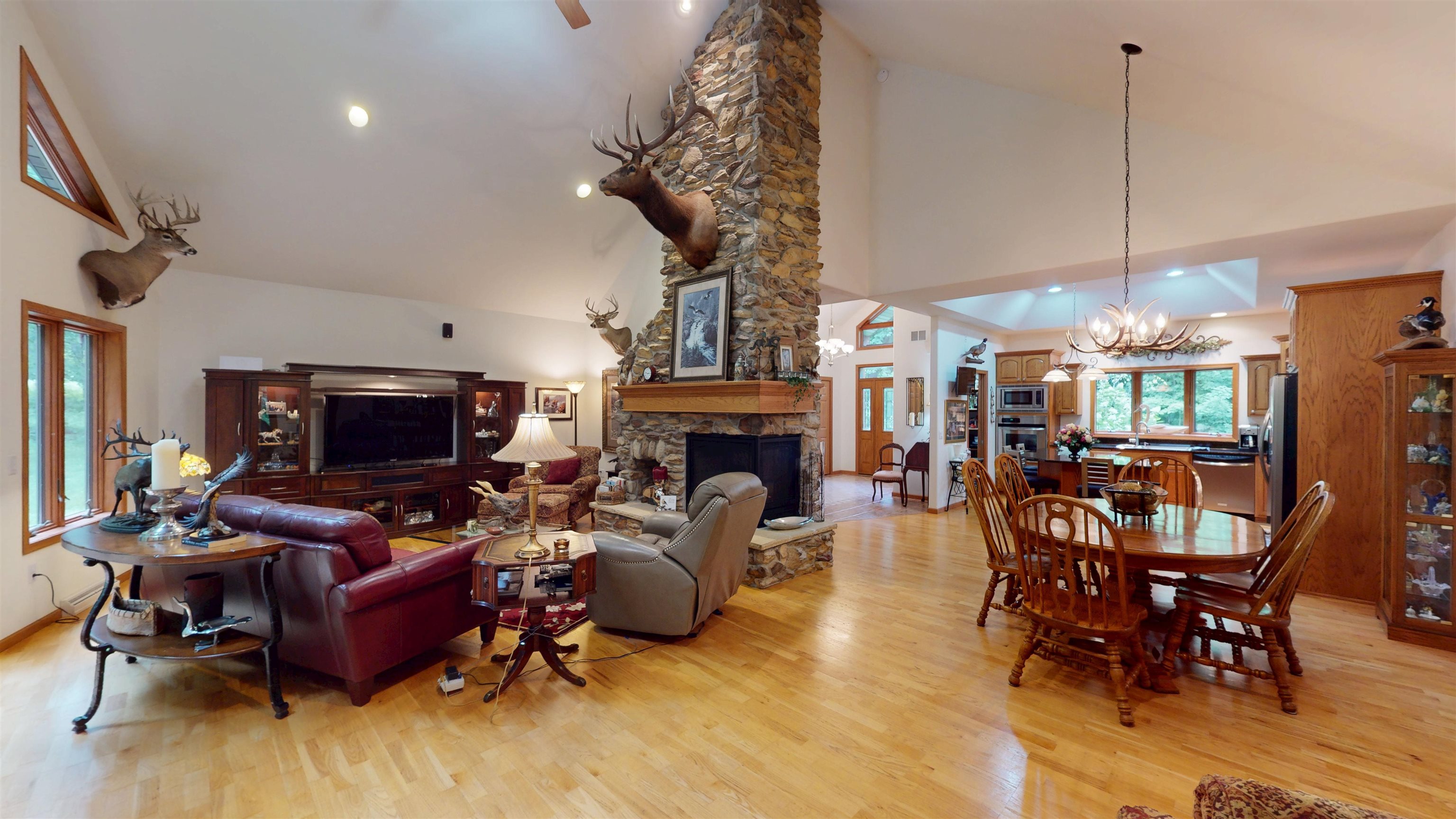 129187 HILLWOOD ROAD, Edgar, Wisconsin 54426, 2 Bedrooms Bedrooms, ,2 BathroomsBathrooms,Residential,For Sale,129187 HILLWOOD ROAD,22603868