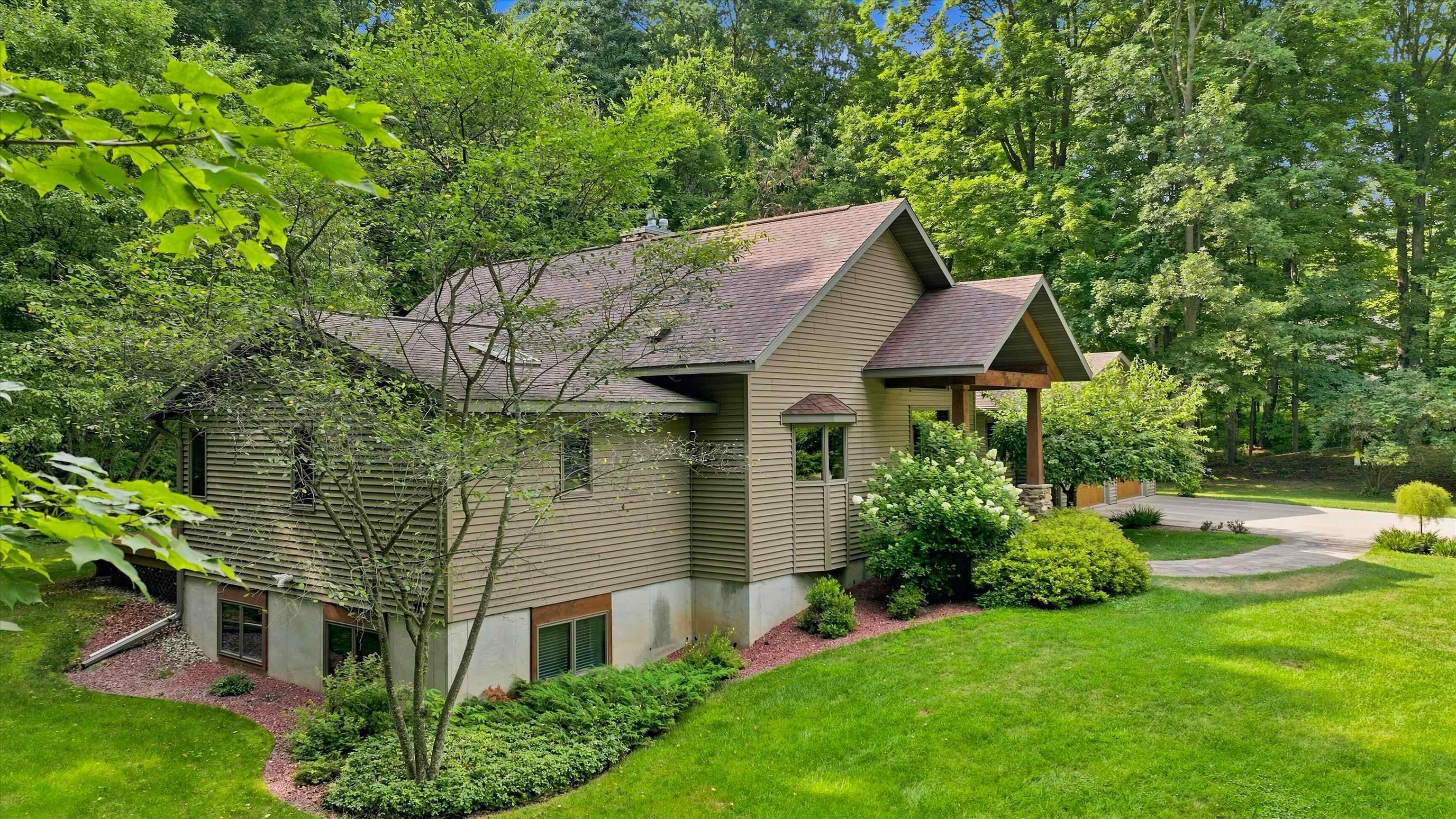 129187 HILLWOOD ROAD, Edgar, Wisconsin 54426, 2 Bedrooms Bedrooms, ,2 BathroomsBathrooms,Residential,For Sale,129187 HILLWOOD ROAD,22603868