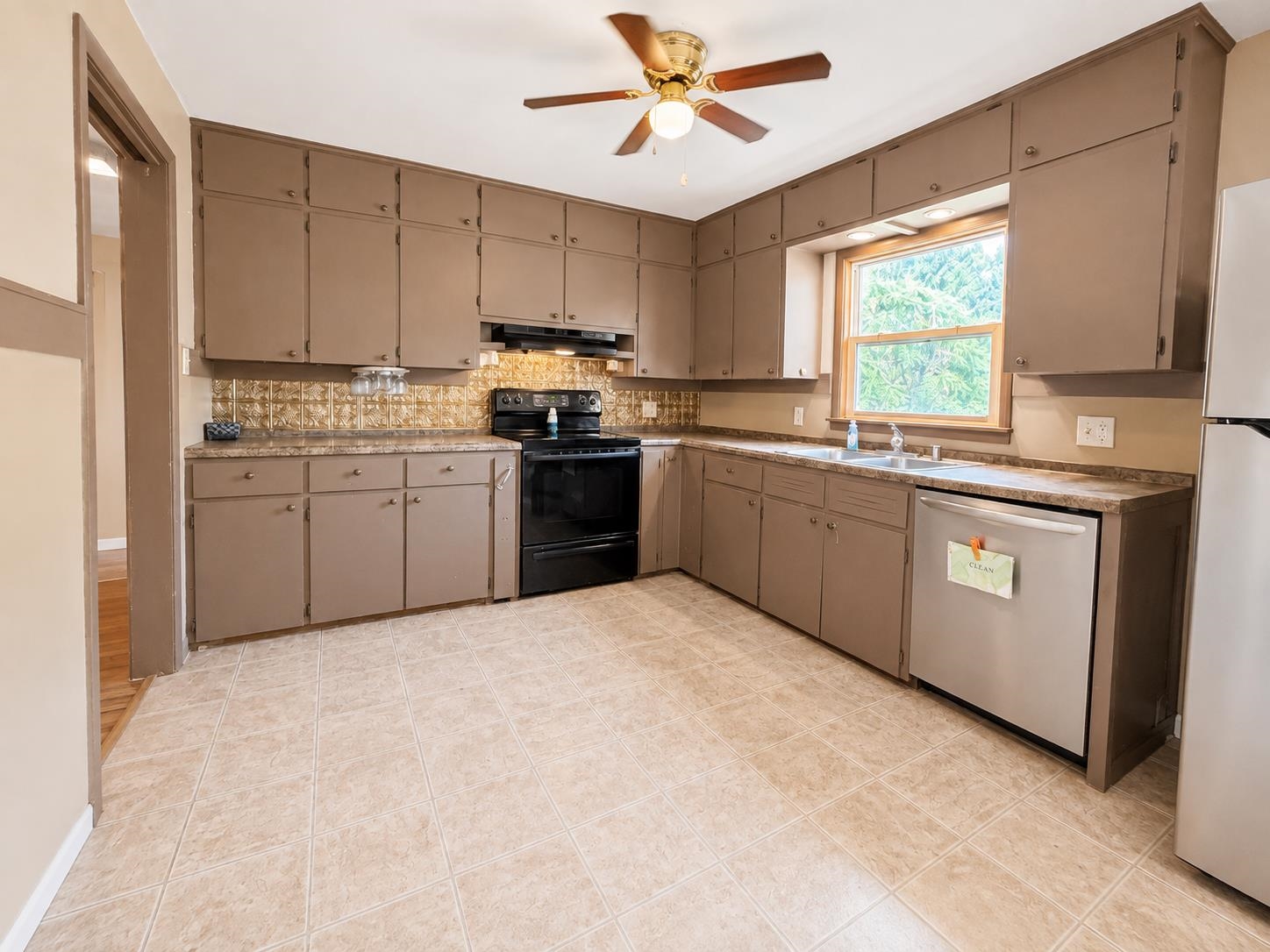 4037 TROY STREET, Wausau, Wisconsin 54403, 3 Bedrooms Bedrooms, ,1 BathroomBathrooms,Residential,For Sale,4037 TROY STREET,22603869
