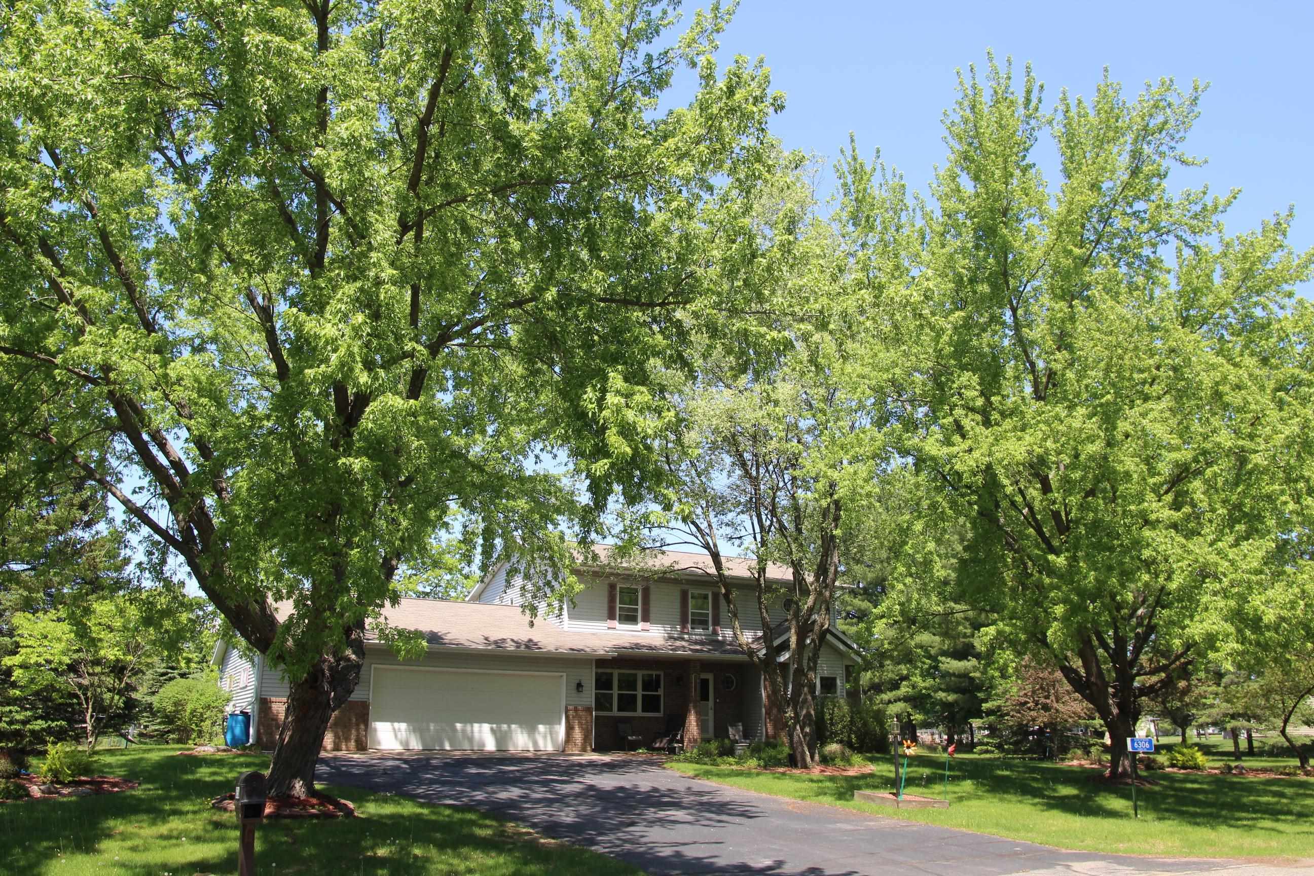 6306 HUBERT AVENUE, Weston, Wisconsin 54476-1616, 4 Bedrooms Bedrooms, ,2 BathroomsBathrooms,Residential,For Sale,6306 HUBERT AVENUE,22603871