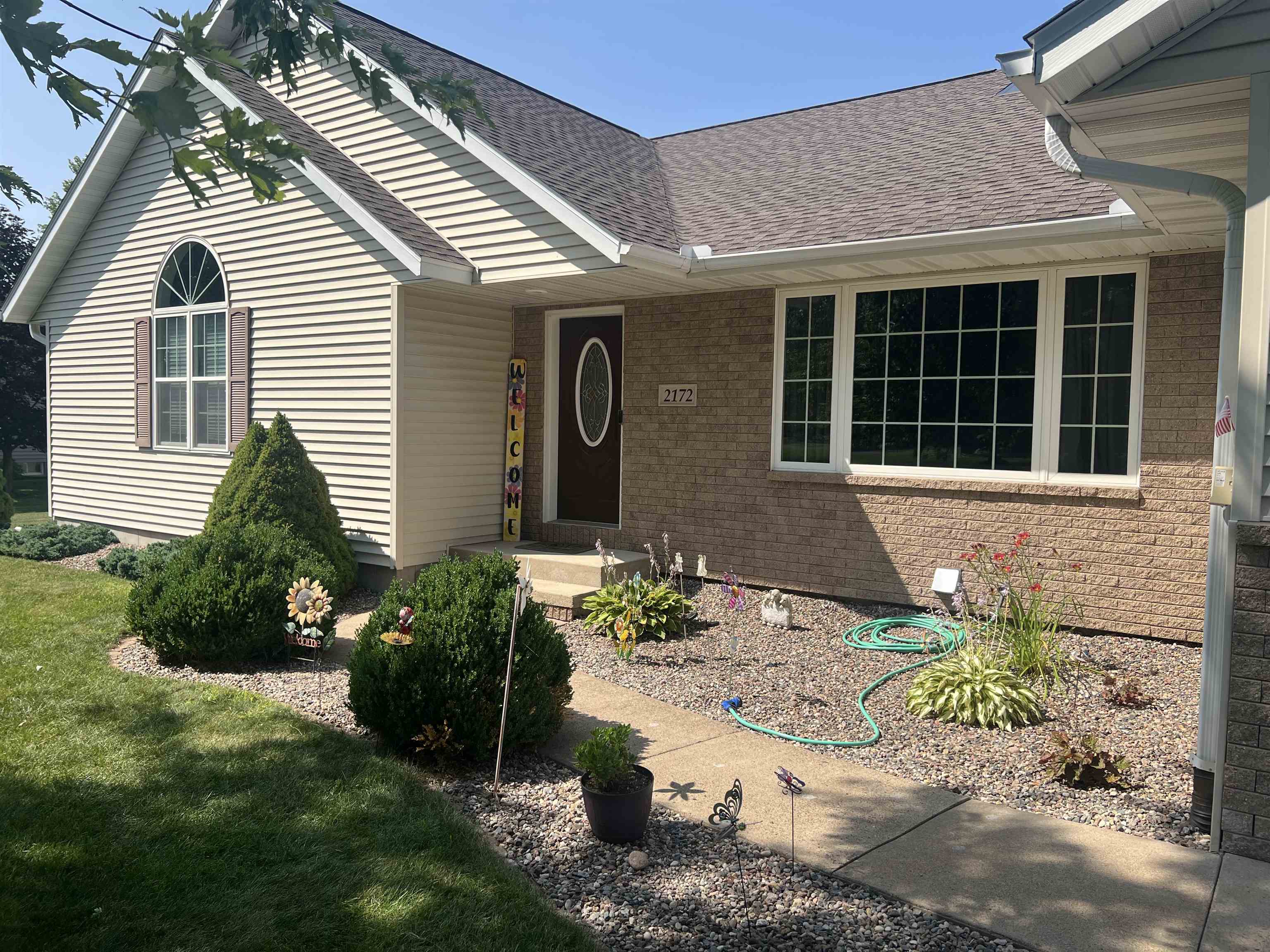 2172 OREGON TRAIL, Kronenwetter, Wisconsin 54455, 3 Bedrooms Bedrooms, ,2 BathroomsBathrooms,Residential,For Sale,2172 OREGON TRAIL,22603873