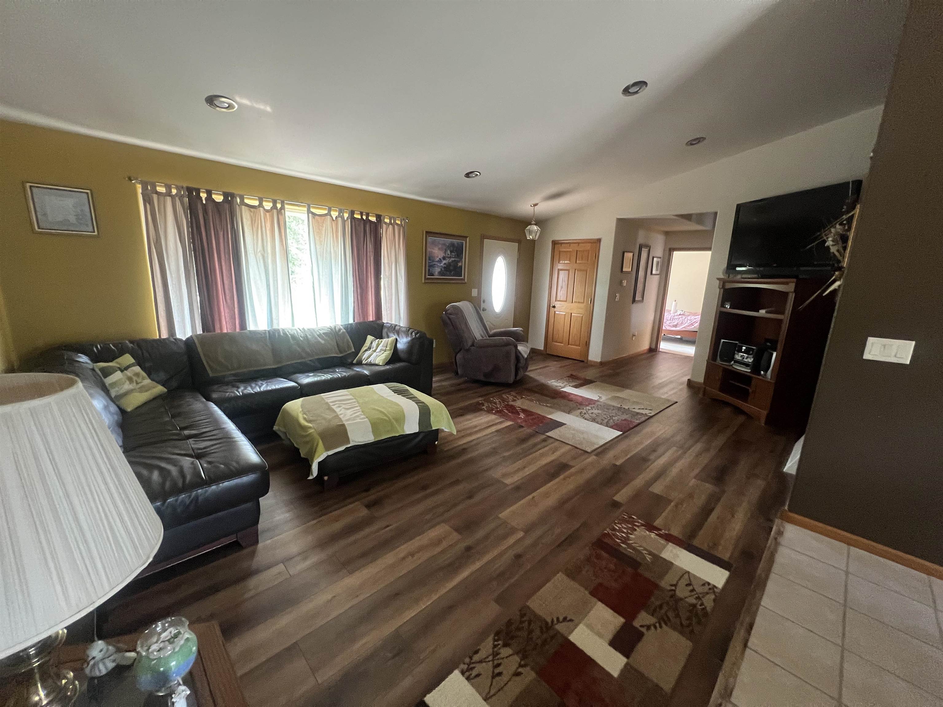 2172 OREGON TRAIL, Kronenwetter, Wisconsin 54455, 3 Bedrooms Bedrooms, ,2 BathroomsBathrooms,Residential,For Sale,2172 OREGON TRAIL,22603873