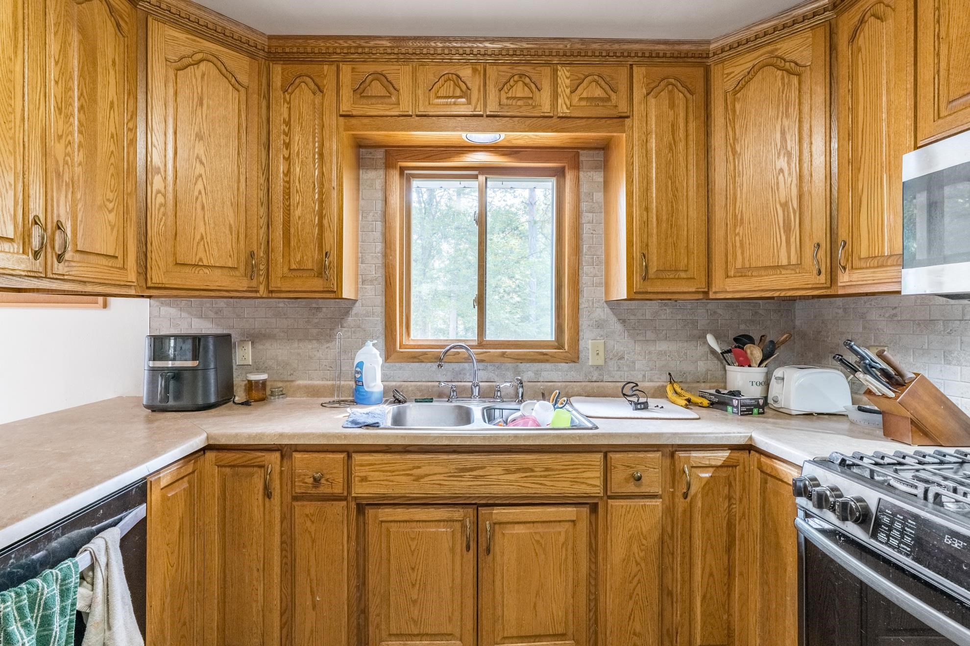 2124 GREENBUD ROAD, Kronenwetter, Wisconsin 54455, 4 Bedrooms Bedrooms, ,2 BathroomsBathrooms,Residential,For Sale,2124 GREENBUD ROAD,22603874