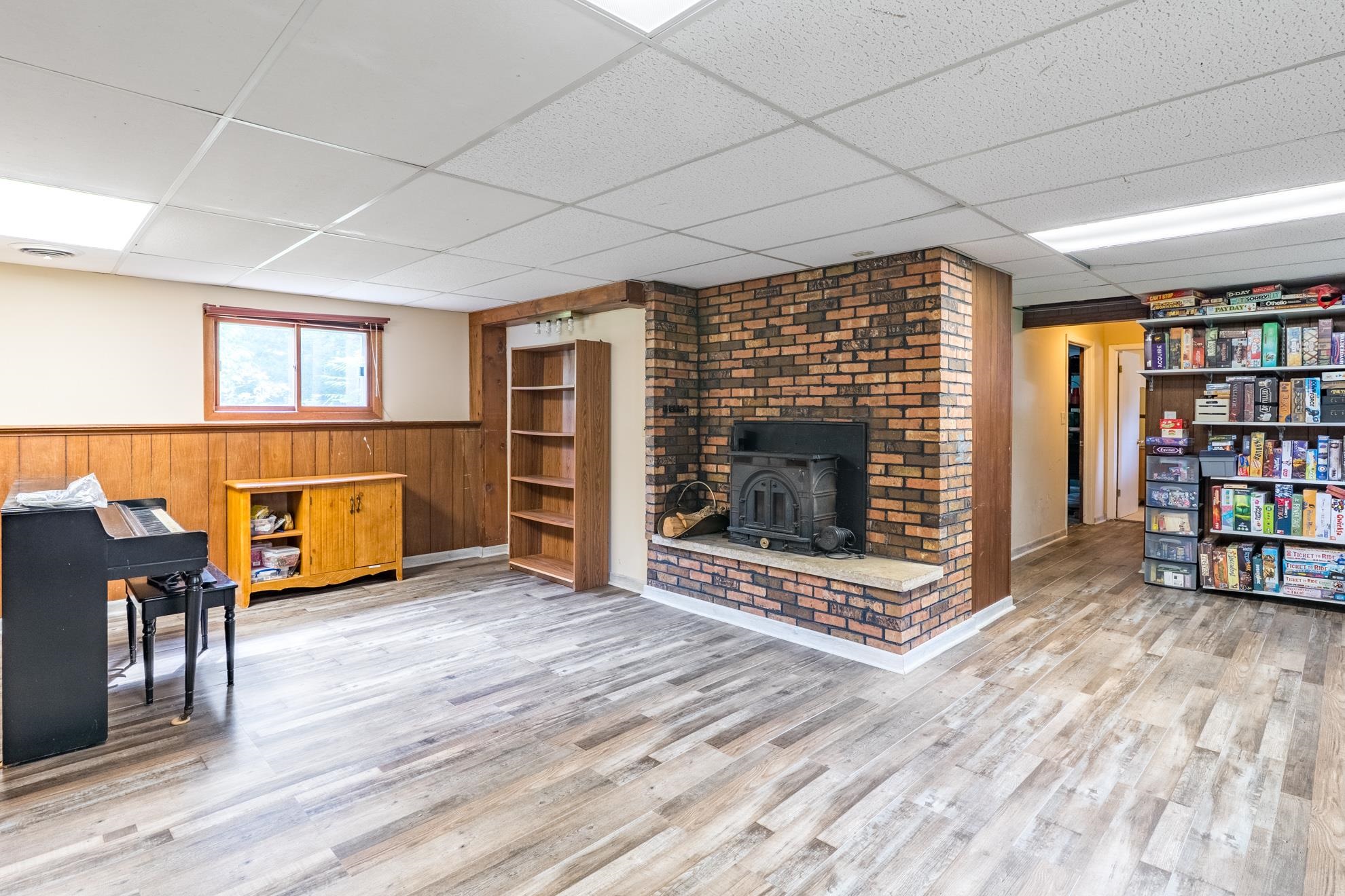2124 GREENBUD ROAD, Kronenwetter, Wisconsin 54455, 4 Bedrooms Bedrooms, ,2 BathroomsBathrooms,Residential,For Sale,2124 GREENBUD ROAD,22603874