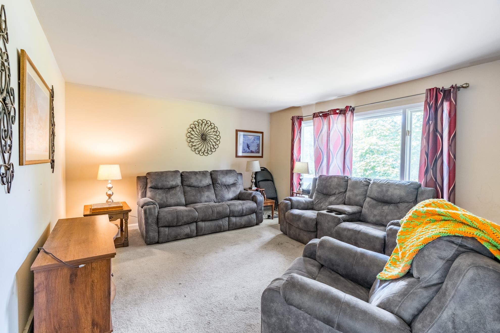 2124 GREENBUD ROAD, Kronenwetter, Wisconsin 54455, 4 Bedrooms Bedrooms, ,2 BathroomsBathrooms,Residential,For Sale,2124 GREENBUD ROAD,22603874