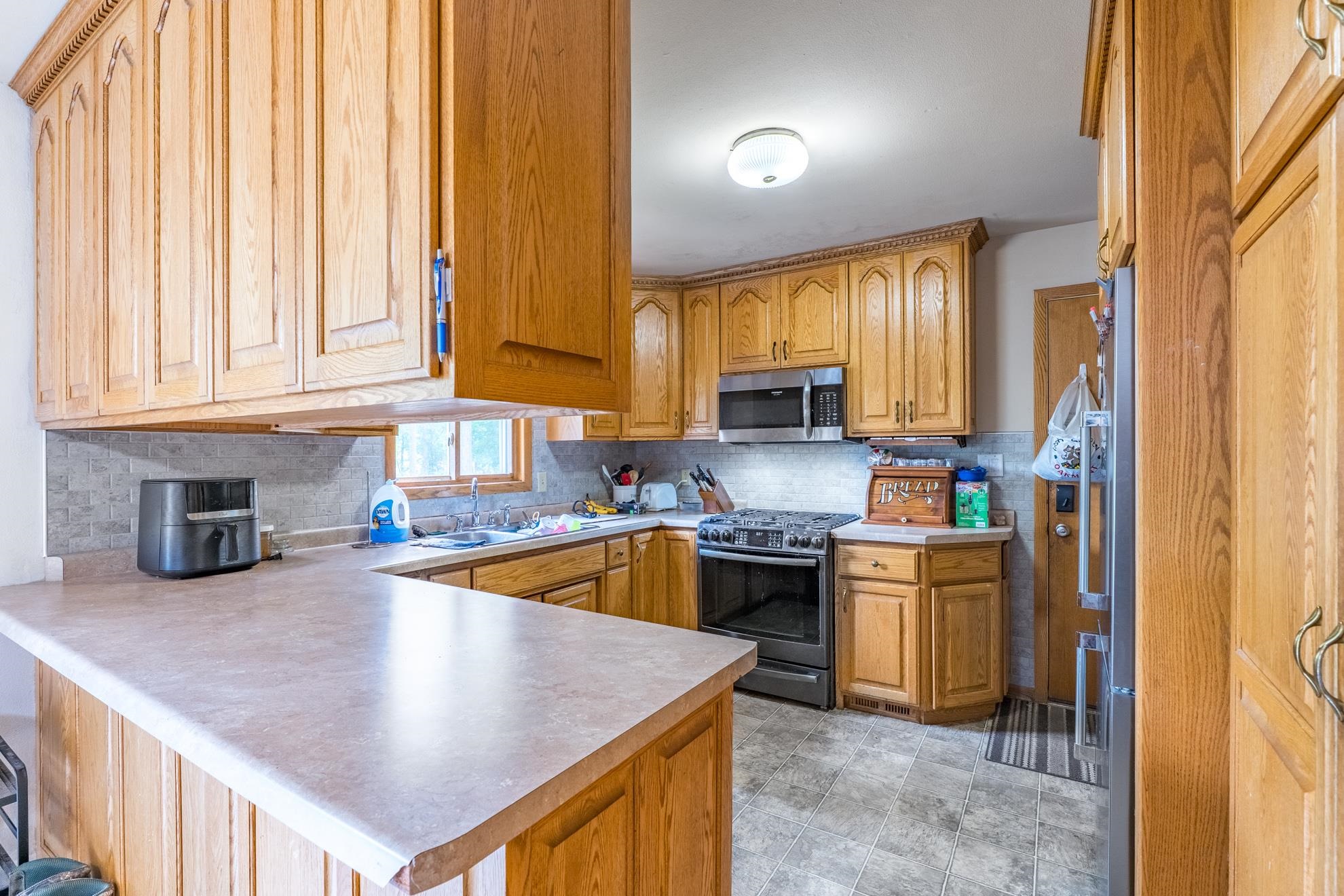 2124 GREENBUD ROAD, Kronenwetter, Wisconsin 54455, 4 Bedrooms Bedrooms, ,2 BathroomsBathrooms,Residential,For Sale,2124 GREENBUD ROAD,22603874