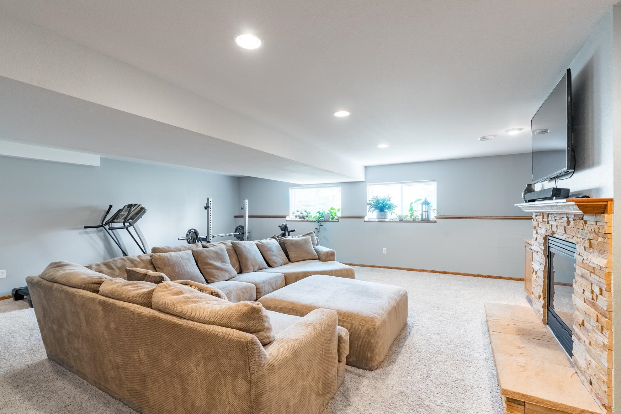 3505 MAKENZIE DRIVE, Weston, Wisconsin 54476, 4 Bedrooms Bedrooms, ,3 BathroomsBathrooms,Residential,For Sale,3505 MAKENZIE DRIVE,22603876