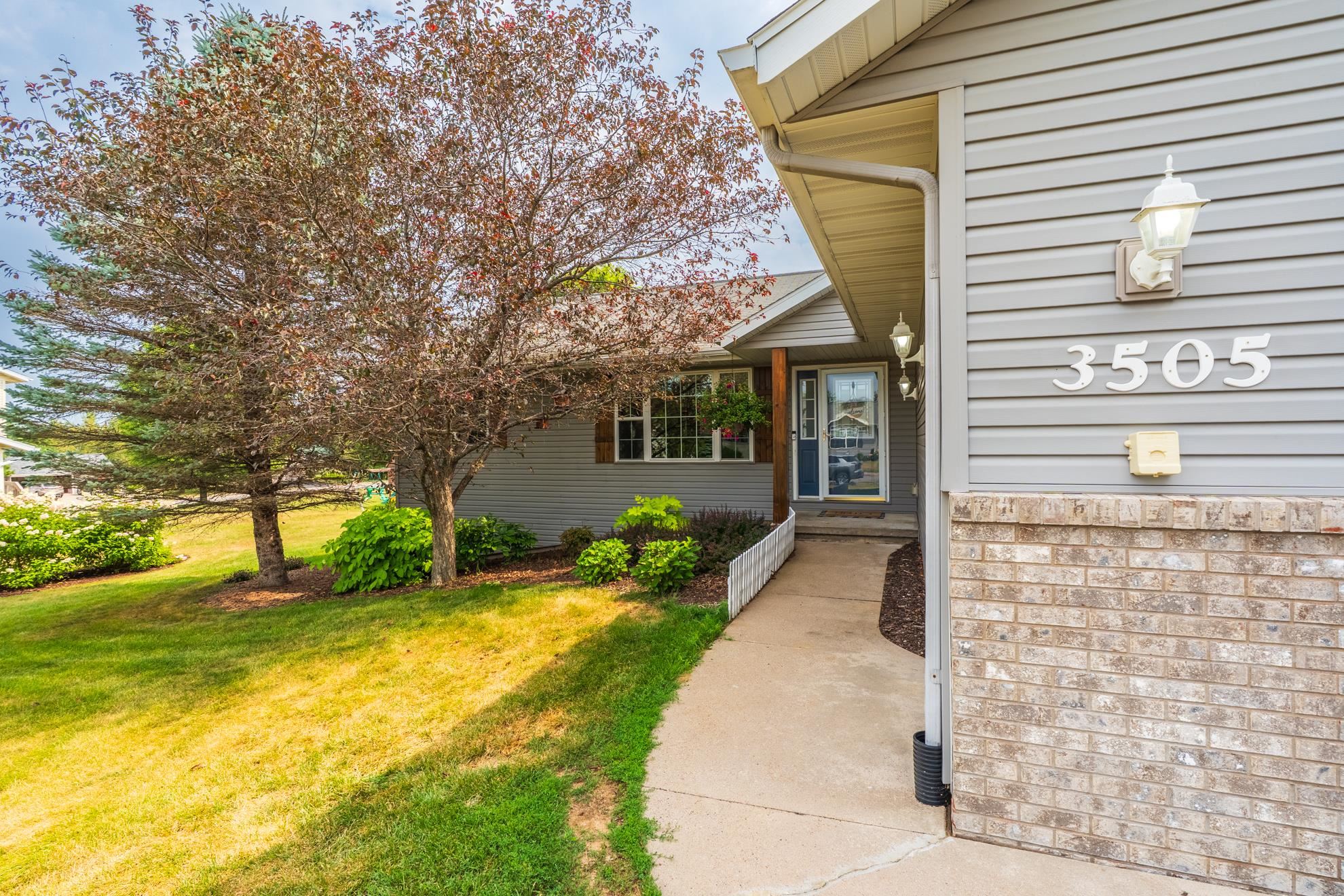3505 MAKENZIE DRIVE, Weston, Wisconsin 54476, 4 Bedrooms Bedrooms, ,3 BathroomsBathrooms,Residential,For Sale,3505 MAKENZIE DRIVE,22603876