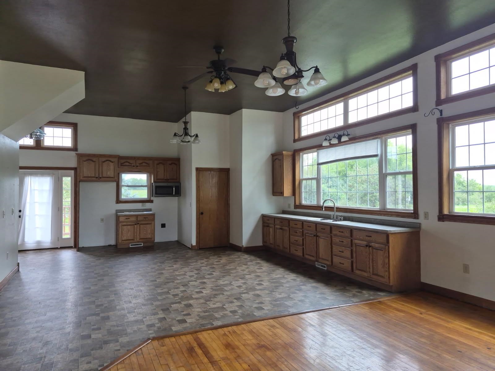 5271 W CENTER ROAD, Withee, Wisconsin 54498, 2 Bedrooms Bedrooms, ,1 BathroomBathrooms,Residential,For Sale,5271 W CENTER ROAD,22603877