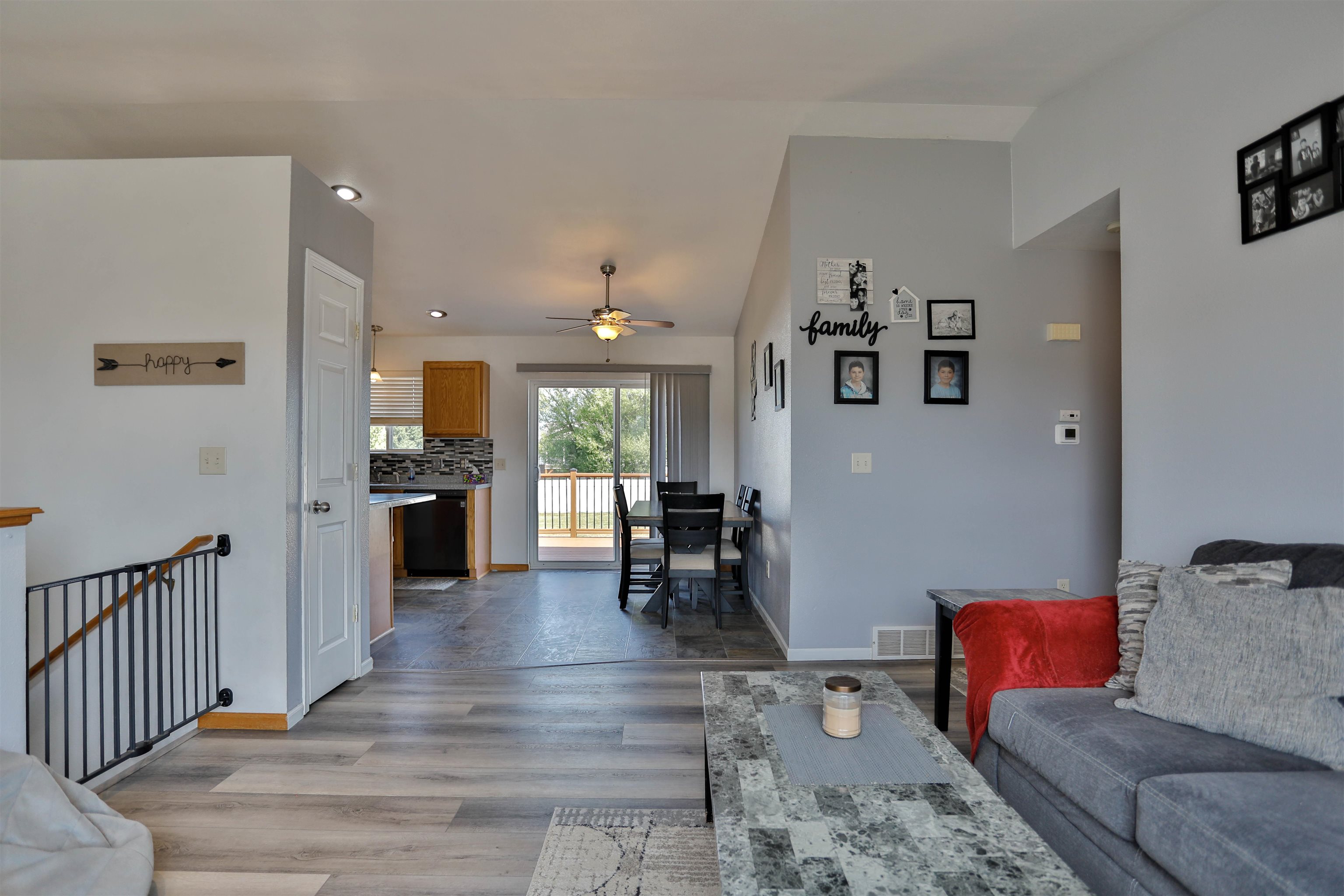 2276 CRYSTAL VIEW DRIVE, Kronenwetter, Wisconsin 54455, 3 Bedrooms Bedrooms, ,2 BathroomsBathrooms,Residential,For Sale,2276 CRYSTAL VIEW DRIVE,22603879