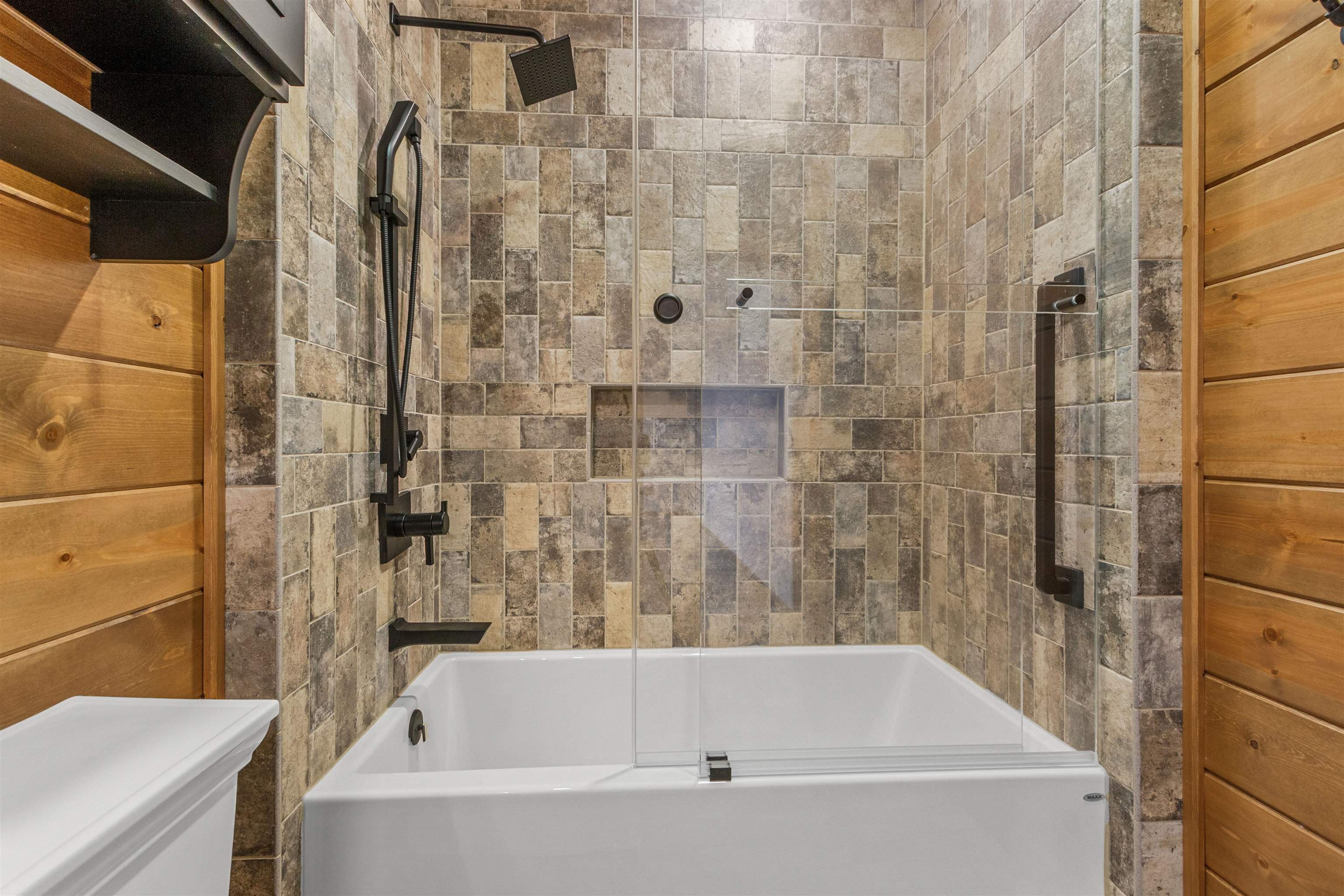 5030 WHITROCK AVENUE, Wisconsin Rapids, Wisconsin 54494, 3 Bedrooms Bedrooms, ,3 BathroomsBathrooms,Residential,For Sale,5030 WHITROCK AVENUE,22603882