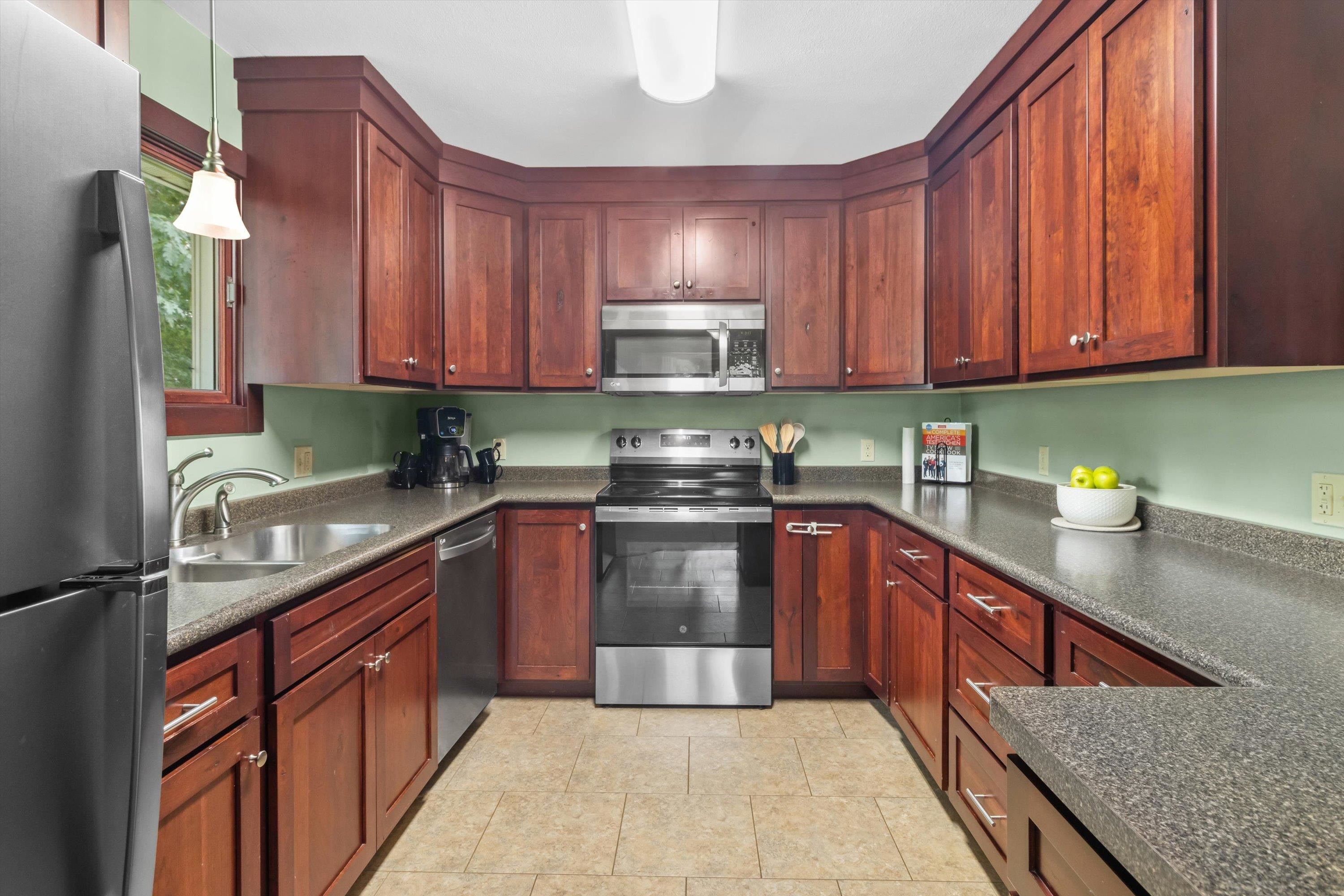 1011 HEINDL LANE, Marathon, Wisconsin 54448, 3 Bedrooms Bedrooms, ,1 BathroomBathrooms,Residential,For Sale,1011 HEINDL LANE,22603883