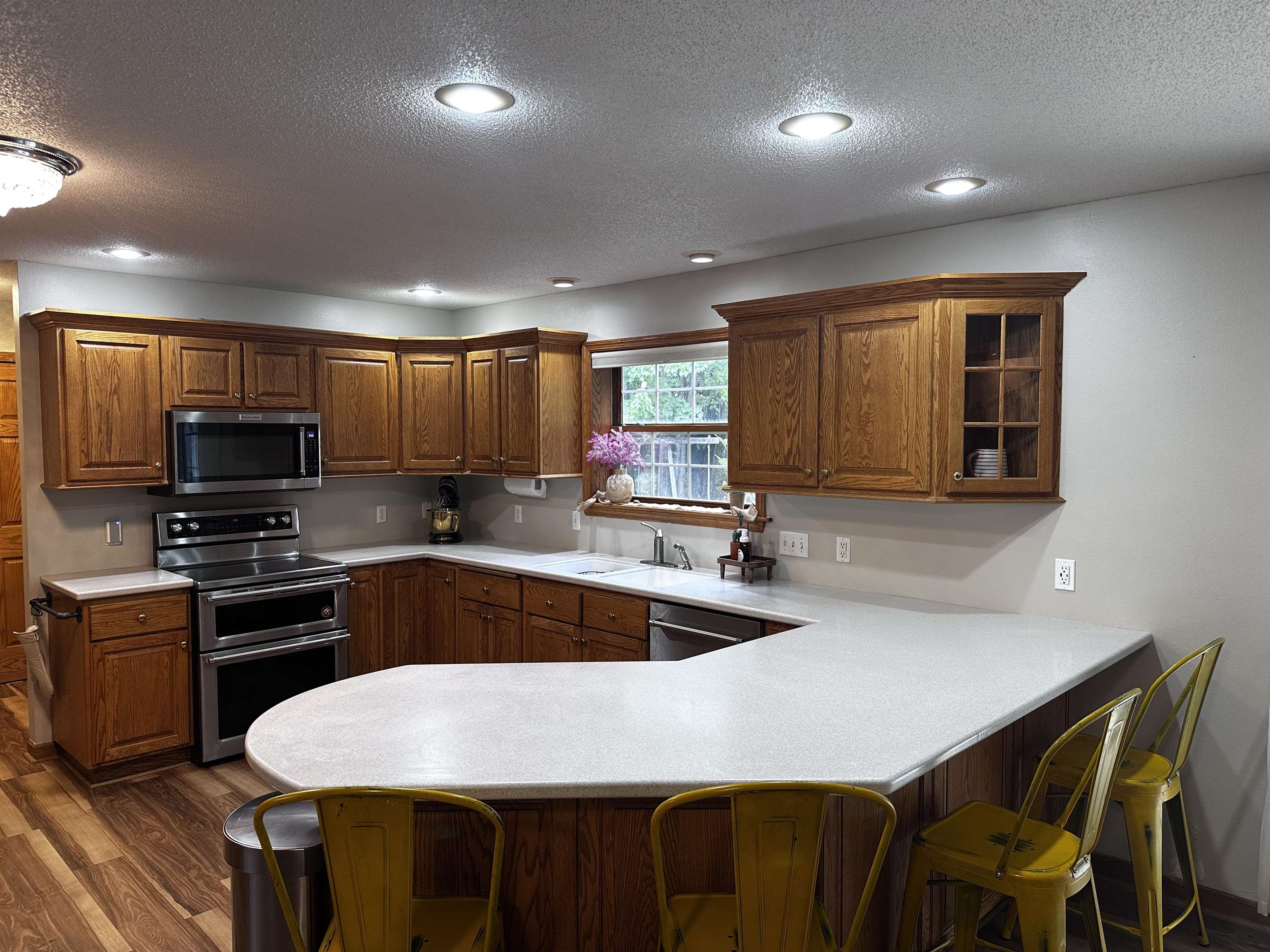 223103 Loganberry Court