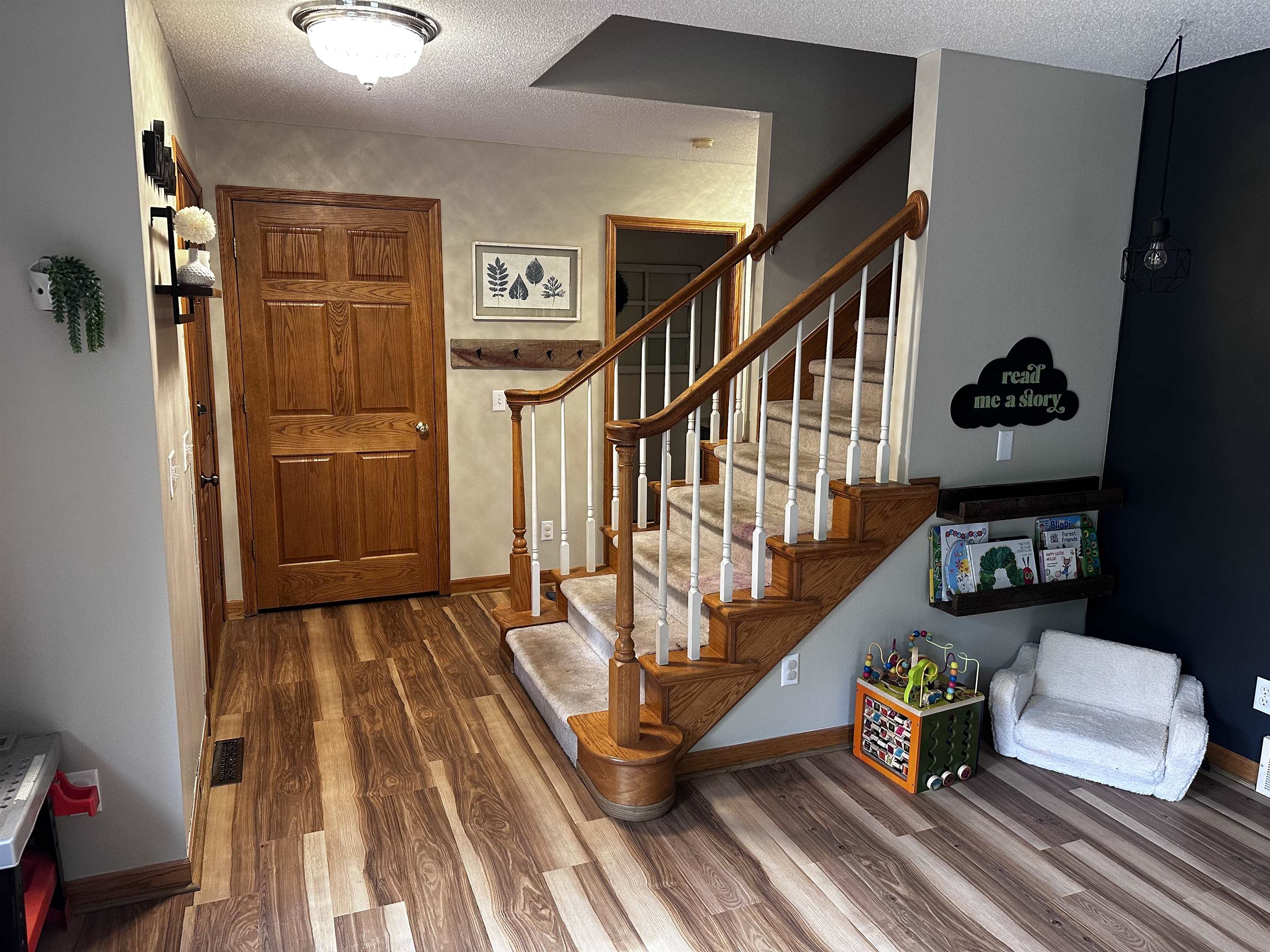 223103 Loganberry Court