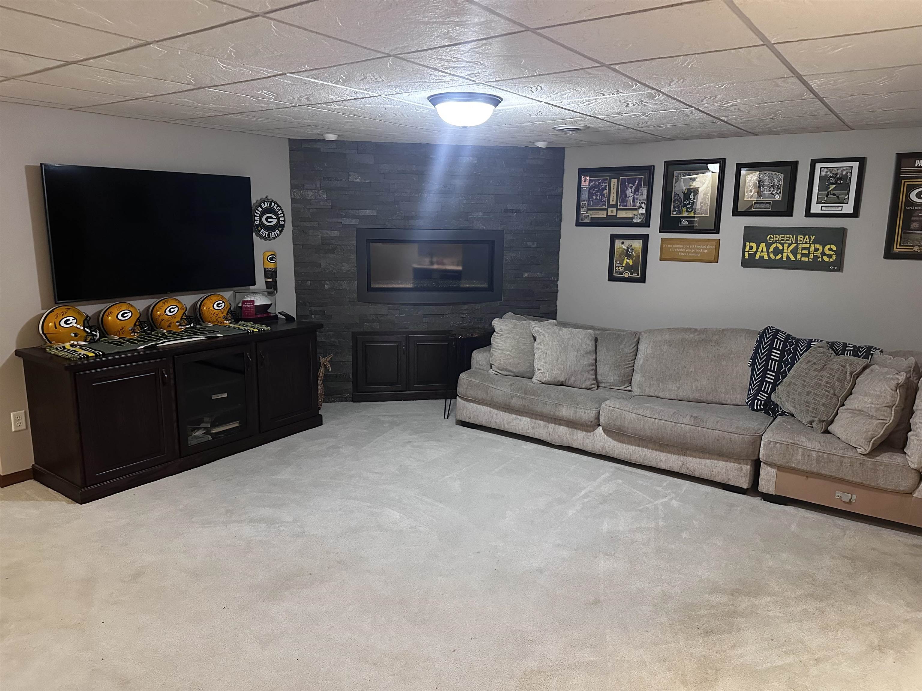 223103 Loganberry Court