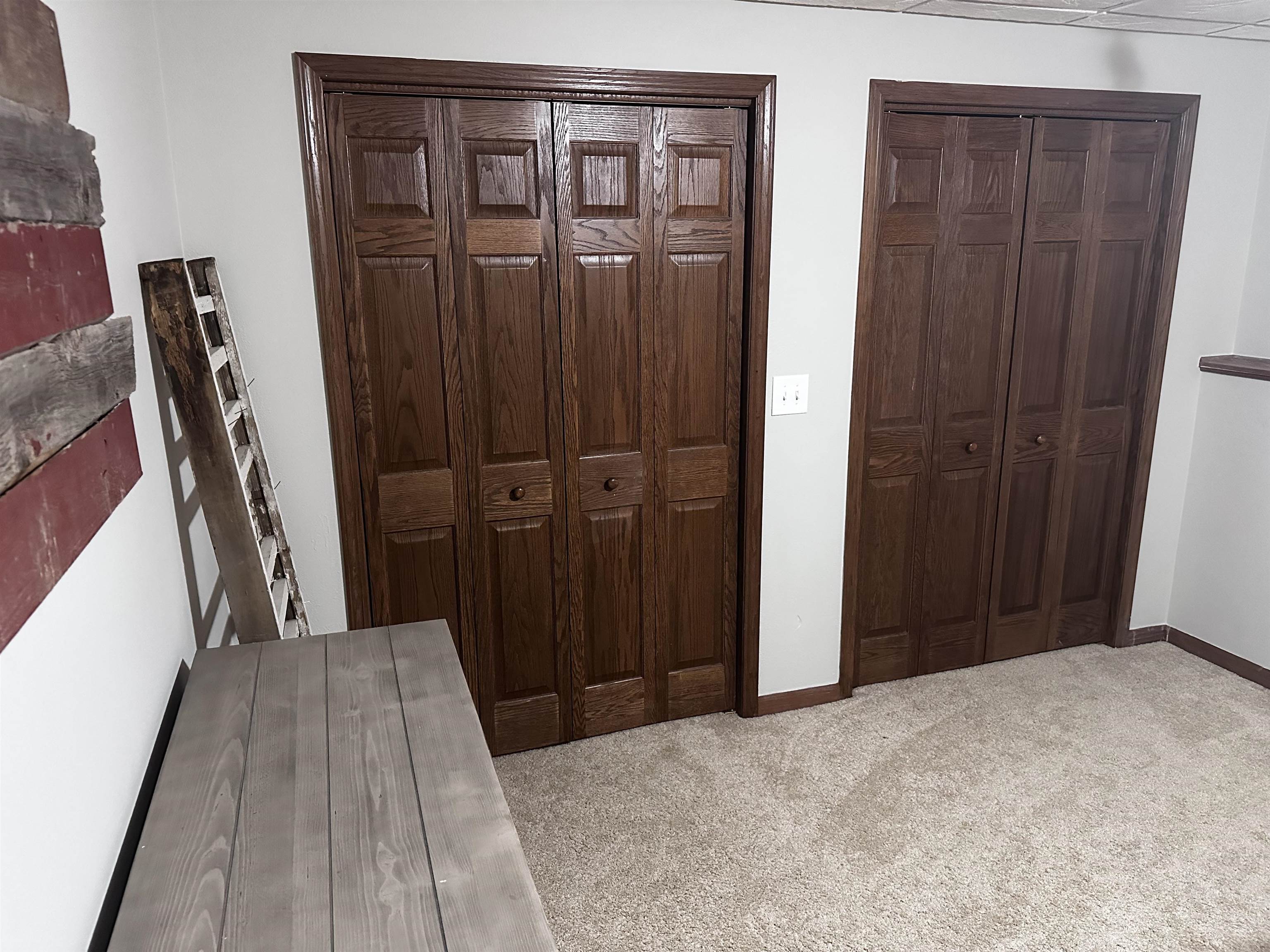 223103 Loganberry Court
