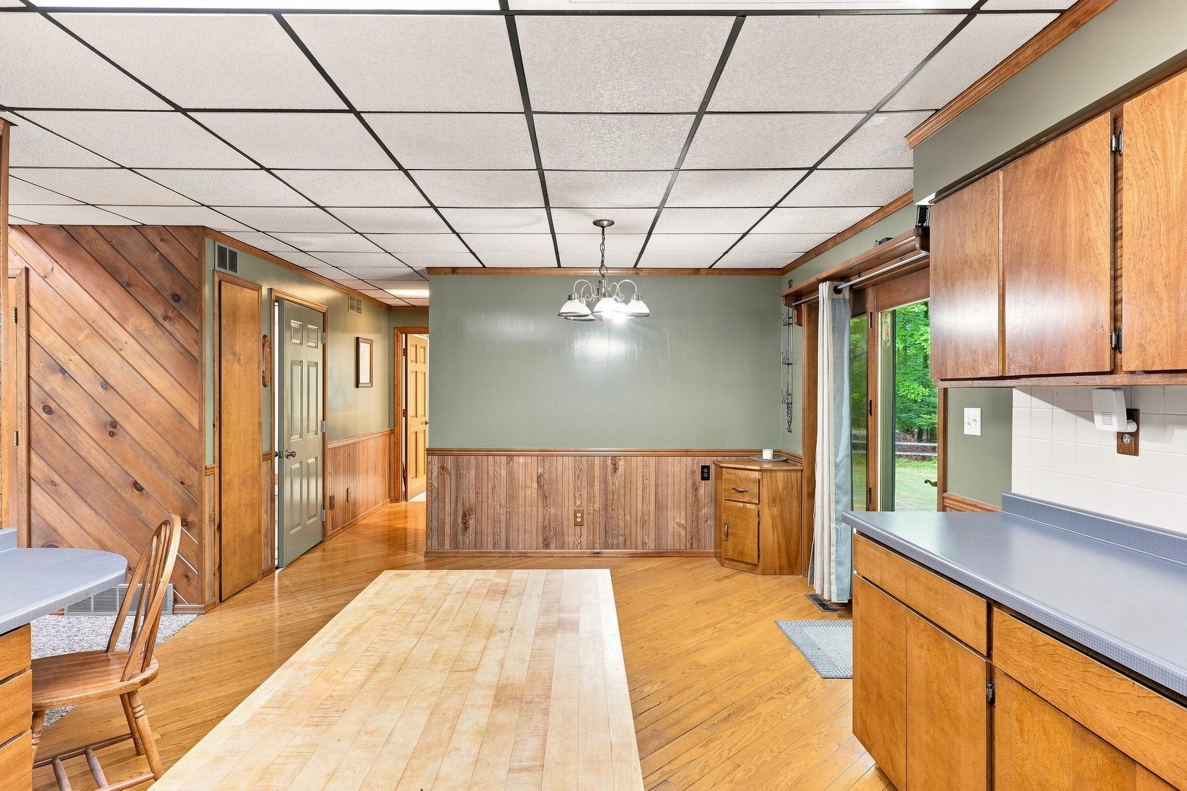 3930 COUNTY ROAD Y, Custer, Wisconsin 54423, 3 Bedrooms Bedrooms, ,2 BathroomsBathrooms,Residential,For Sale,3930 COUNTY ROAD Y,22603889