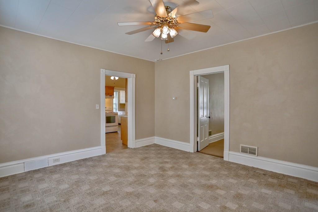 918 S 4TH AVENUE, Wausau, Wisconsin 54401, 1 Bedroom Bedrooms, 4 Rooms Rooms,1 BathroomBathrooms,Multi-family,For Sale,918 S 4TH AVENUE,22603890