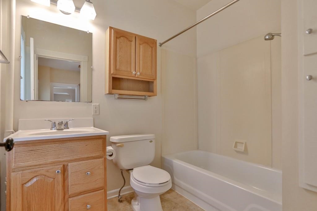 918 S 4TH AVENUE, Wausau, Wisconsin 54401, 1 Bedroom Bedrooms, 4 Rooms Rooms,1 BathroomBathrooms,Multi-family,For Sale,918 S 4TH AVENUE,22603890