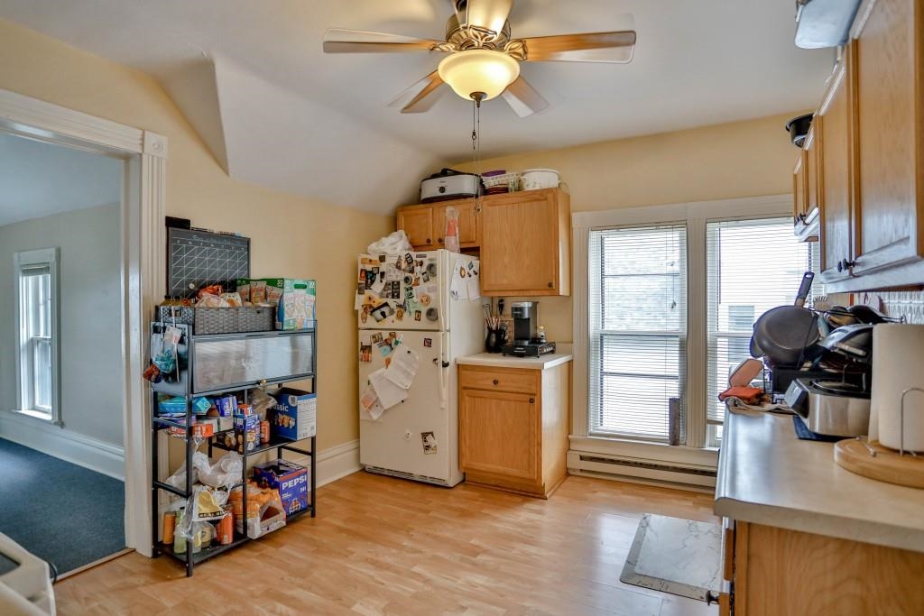 918 S 4TH AVENUE, Wausau, Wisconsin 54401, 1 Bedroom Bedrooms, 4 Rooms Rooms,1 BathroomBathrooms,Multi-family,For Sale,918 S 4TH AVENUE,22603890