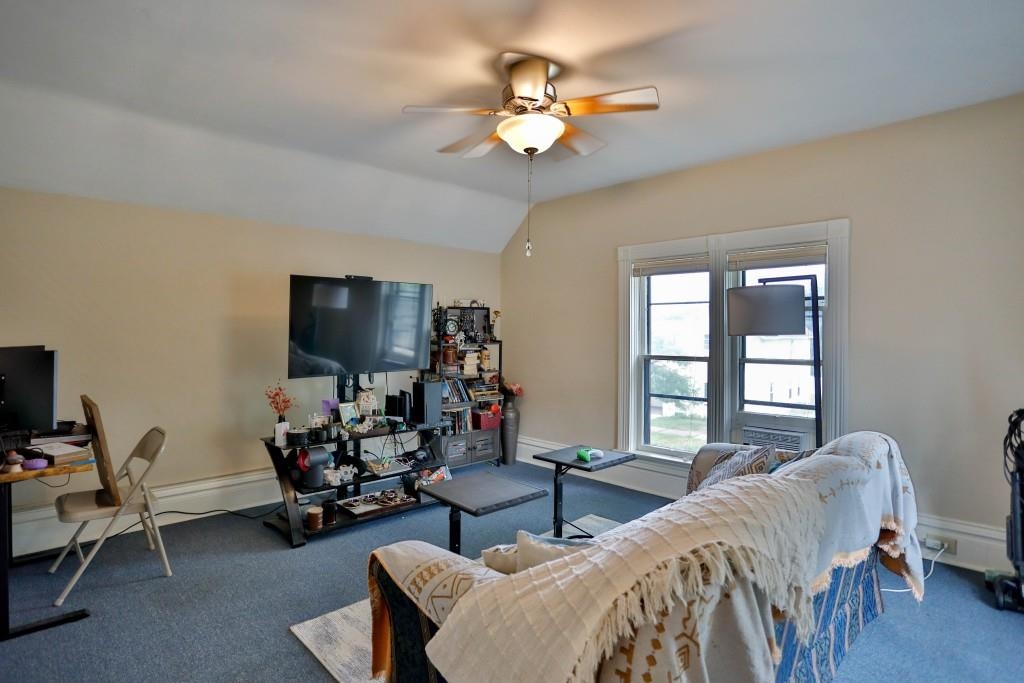 918 S 4TH AVENUE, Wausau, Wisconsin 54401, 1 Bedroom Bedrooms, 4 Rooms Rooms,1 BathroomBathrooms,Multi-family,For Sale,918 S 4TH AVENUE,22603890