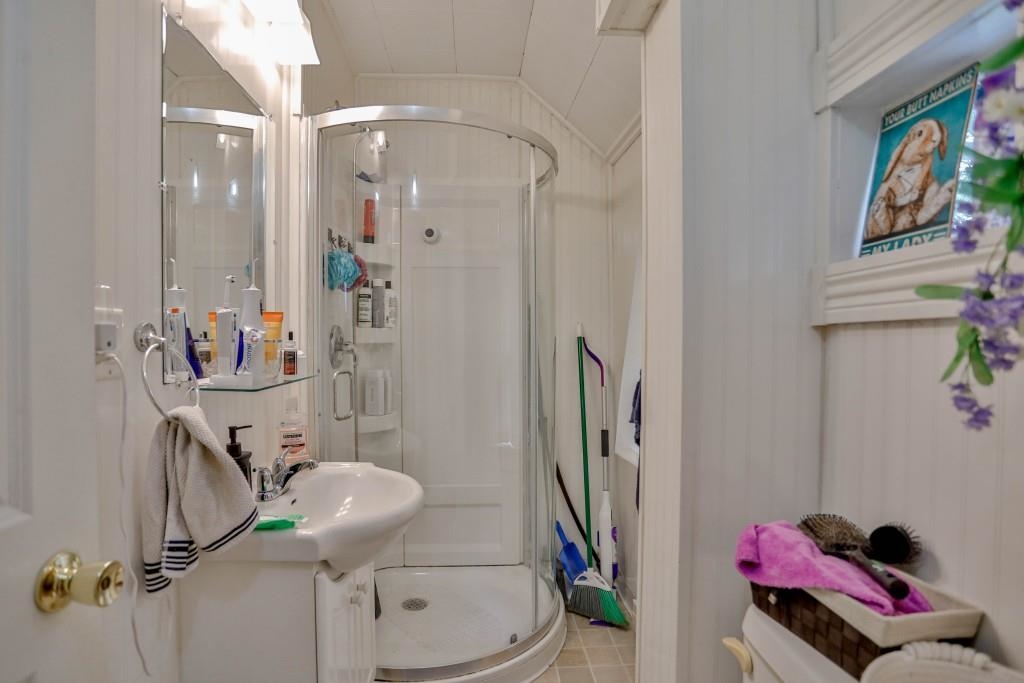 918 S 4TH AVENUE, Wausau, Wisconsin 54401, 1 Bedroom Bedrooms, 4 Rooms Rooms,1 BathroomBathrooms,Multi-family,For Sale,918 S 4TH AVENUE,22603890
