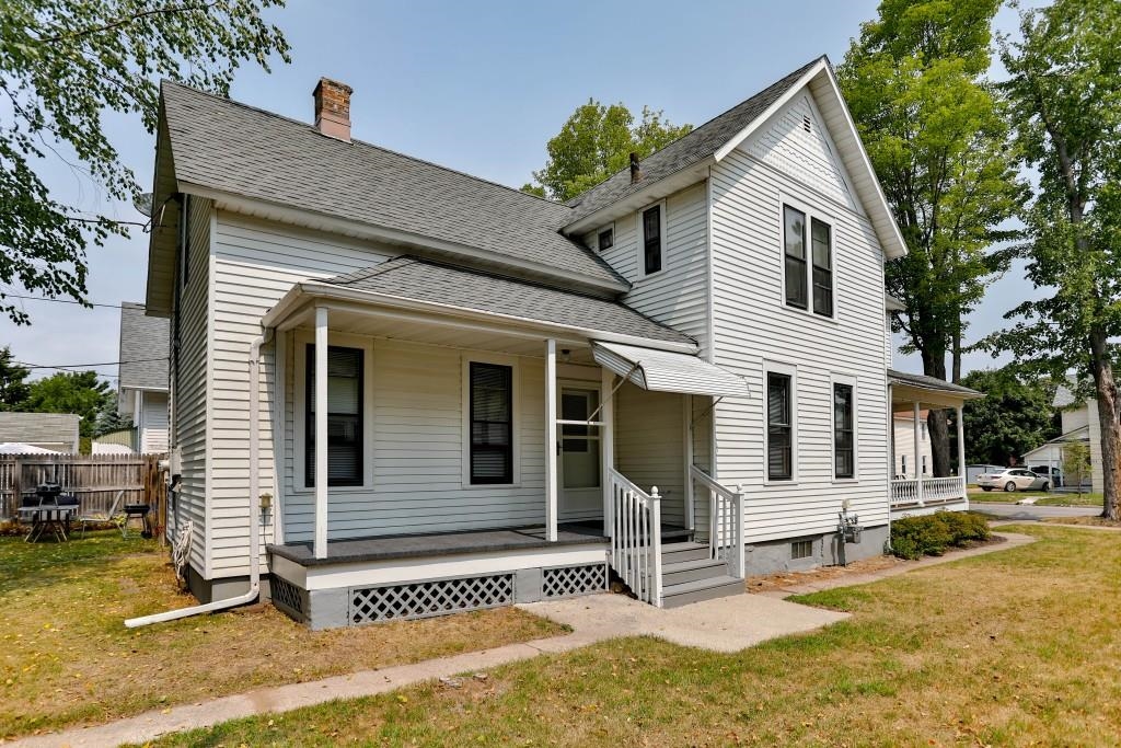 918 S 4TH AVENUE, Wausau, Wisconsin 54401, 1 Bedroom Bedrooms, 4 Rooms Rooms,1 BathroomBathrooms,Multi-family,For Sale,918 S 4TH AVENUE,22603890