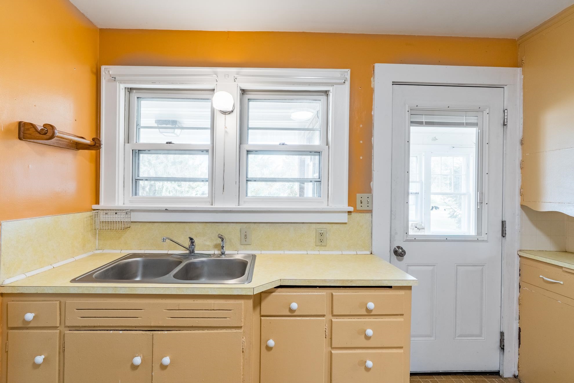 813 WESTERN AVENUE, Mosinee, Wisconsin 54455, 3 Bedrooms Bedrooms, ,1 BathroomBathrooms,Residential,For Sale,813 WESTERN AVENUE,22603892