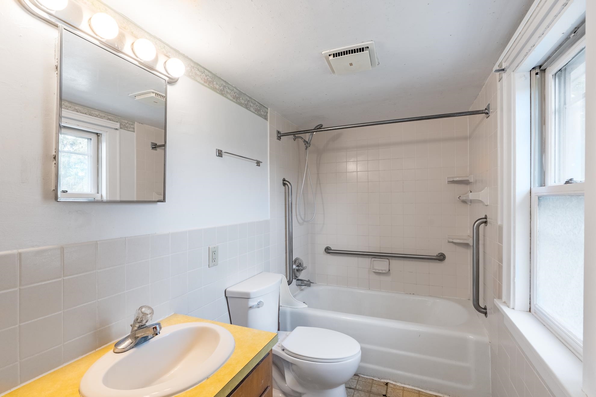 813 WESTERN AVENUE, Mosinee, Wisconsin 54455, 3 Bedrooms Bedrooms, ,1 BathroomBathrooms,Residential,For Sale,813 WESTERN AVENUE,22603892