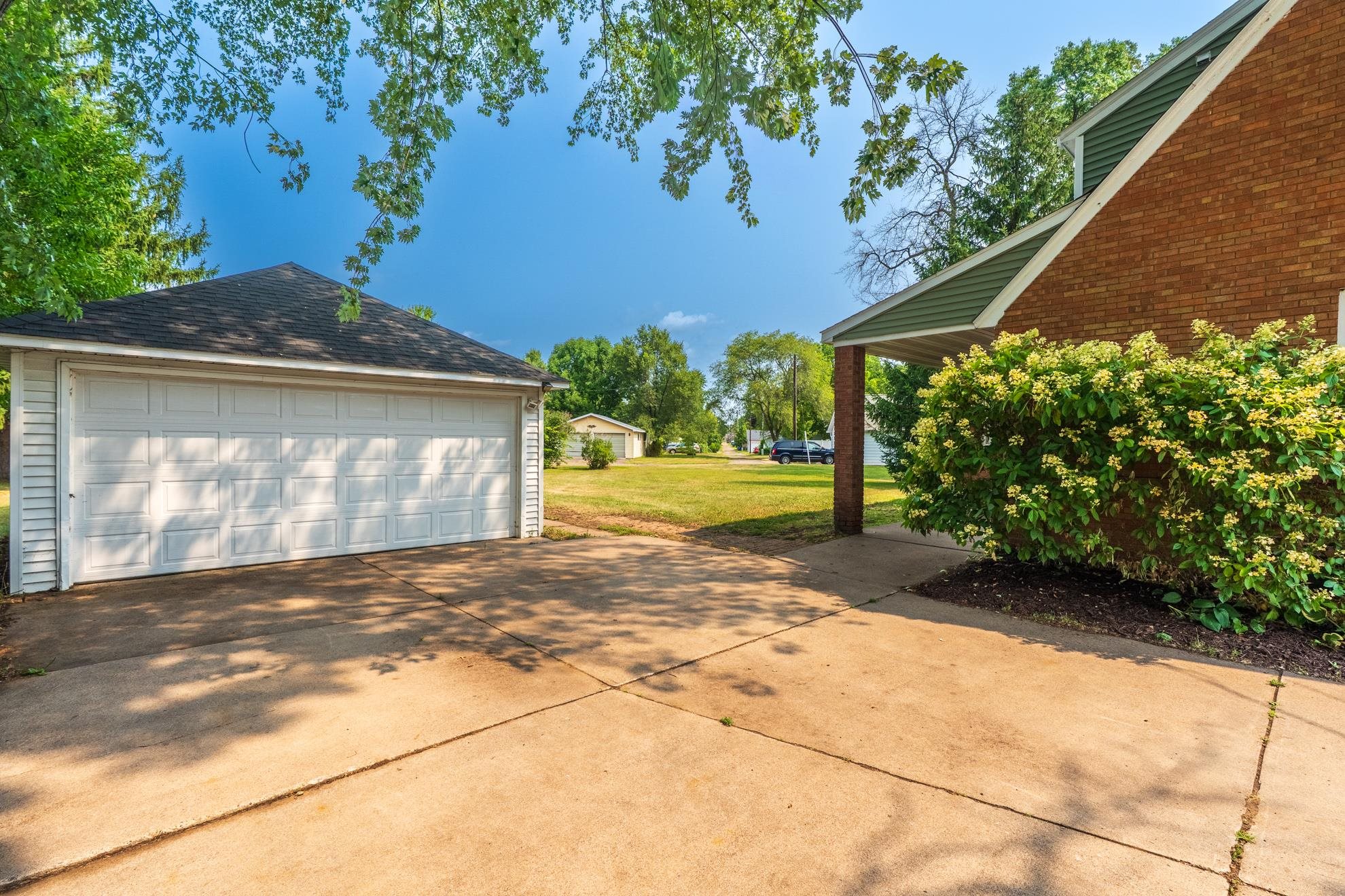 813 WESTERN AVENUE, Mosinee, Wisconsin 54455, 3 Bedrooms Bedrooms, ,1 BathroomBathrooms,Residential,For Sale,813 WESTERN AVENUE,22603892