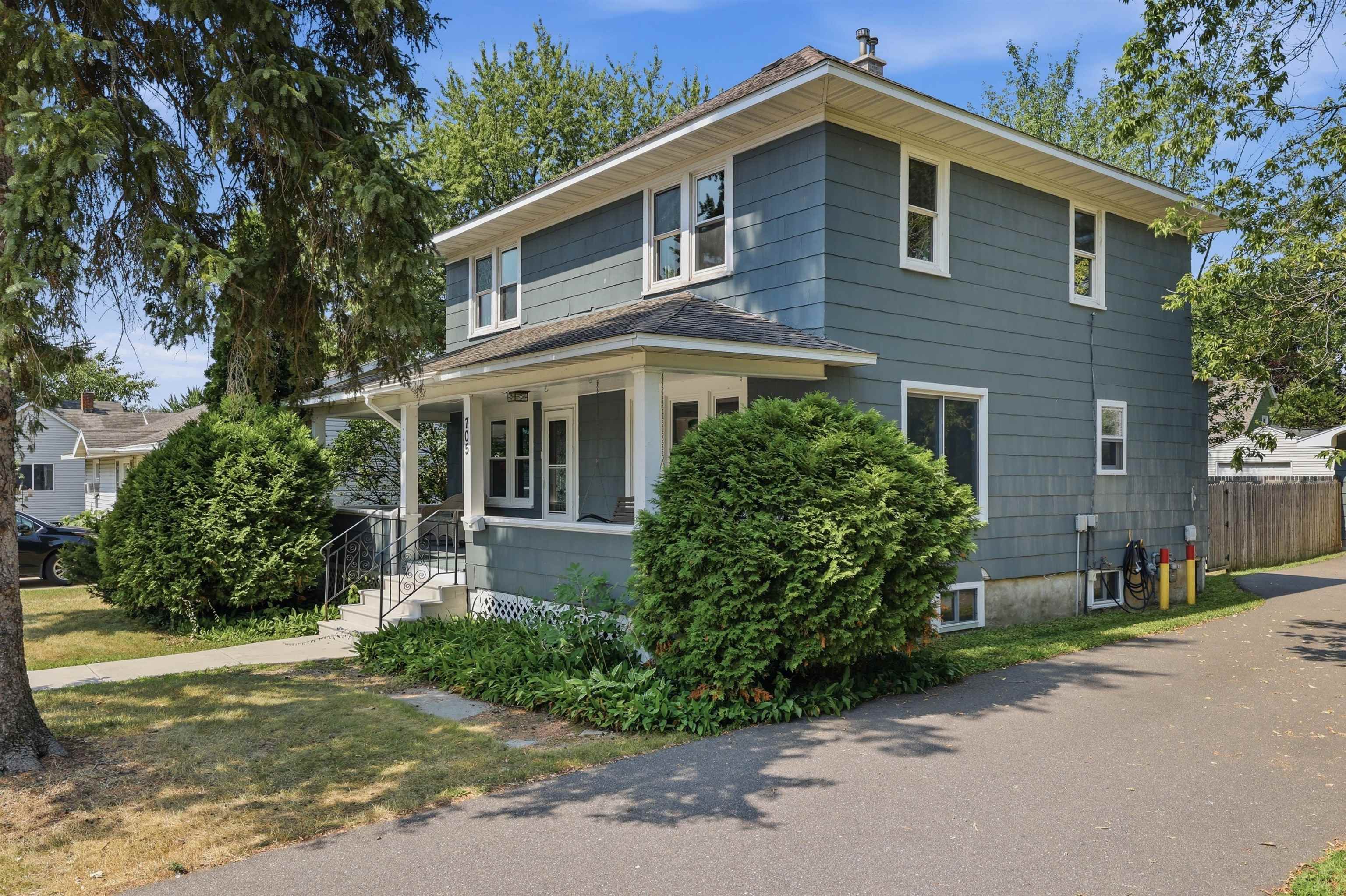 705 4TH STREET, Mosinee, Wisconsin 54455, 3 Bedrooms Bedrooms, ,1 BathroomBathrooms,Residential,For Sale,705 4TH STREET,22603897
