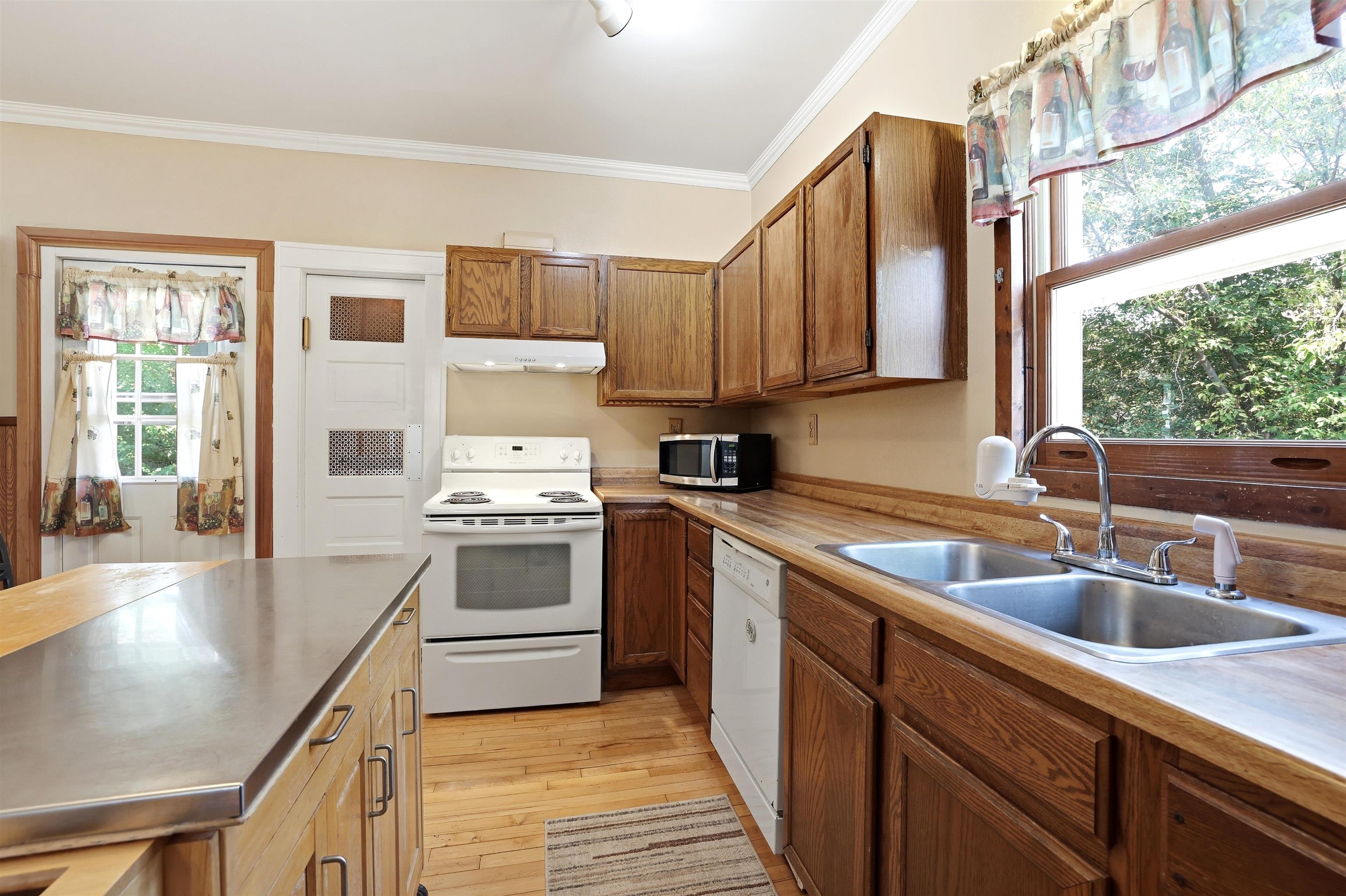 705 4TH STREET, Mosinee, Wisconsin 54455, 3 Bedrooms Bedrooms, ,1 BathroomBathrooms,Residential,For Sale,705 4TH STREET,22603897
