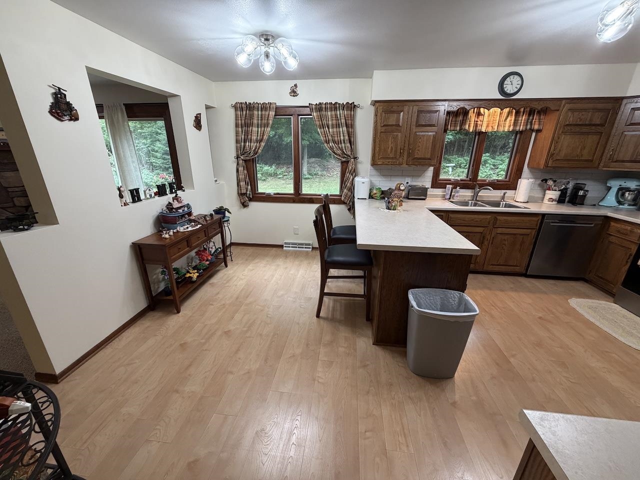 1417 MAPLE HILL ROAD, Wausau, Wisconsin 54403, 4 Bedrooms Bedrooms, ,2 BathroomsBathrooms,Residential,For Sale,1417 MAPLE HILL ROAD,22603899